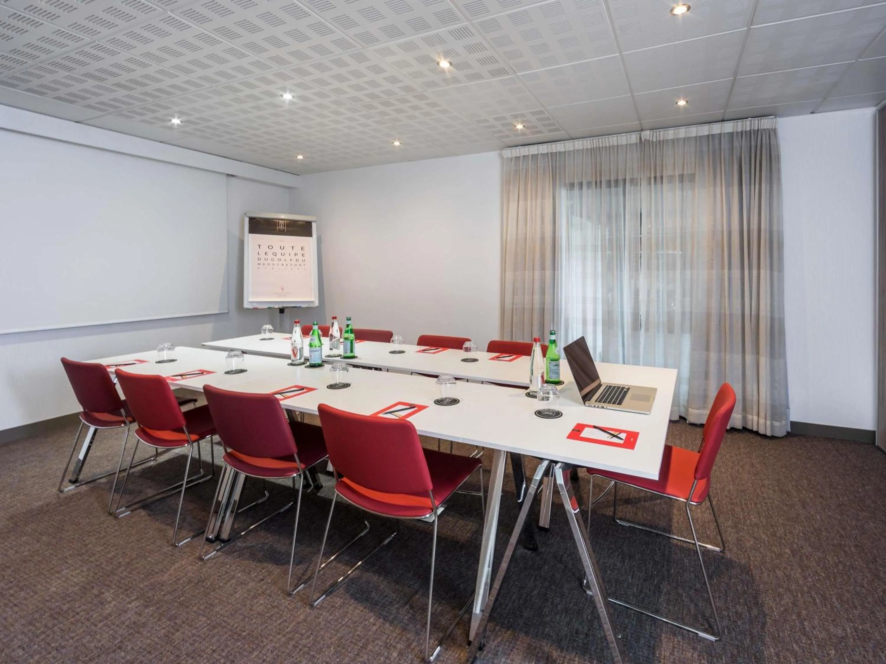 Meeting/conference room in Cabot Hotel Bordeaux - MGallery Collection