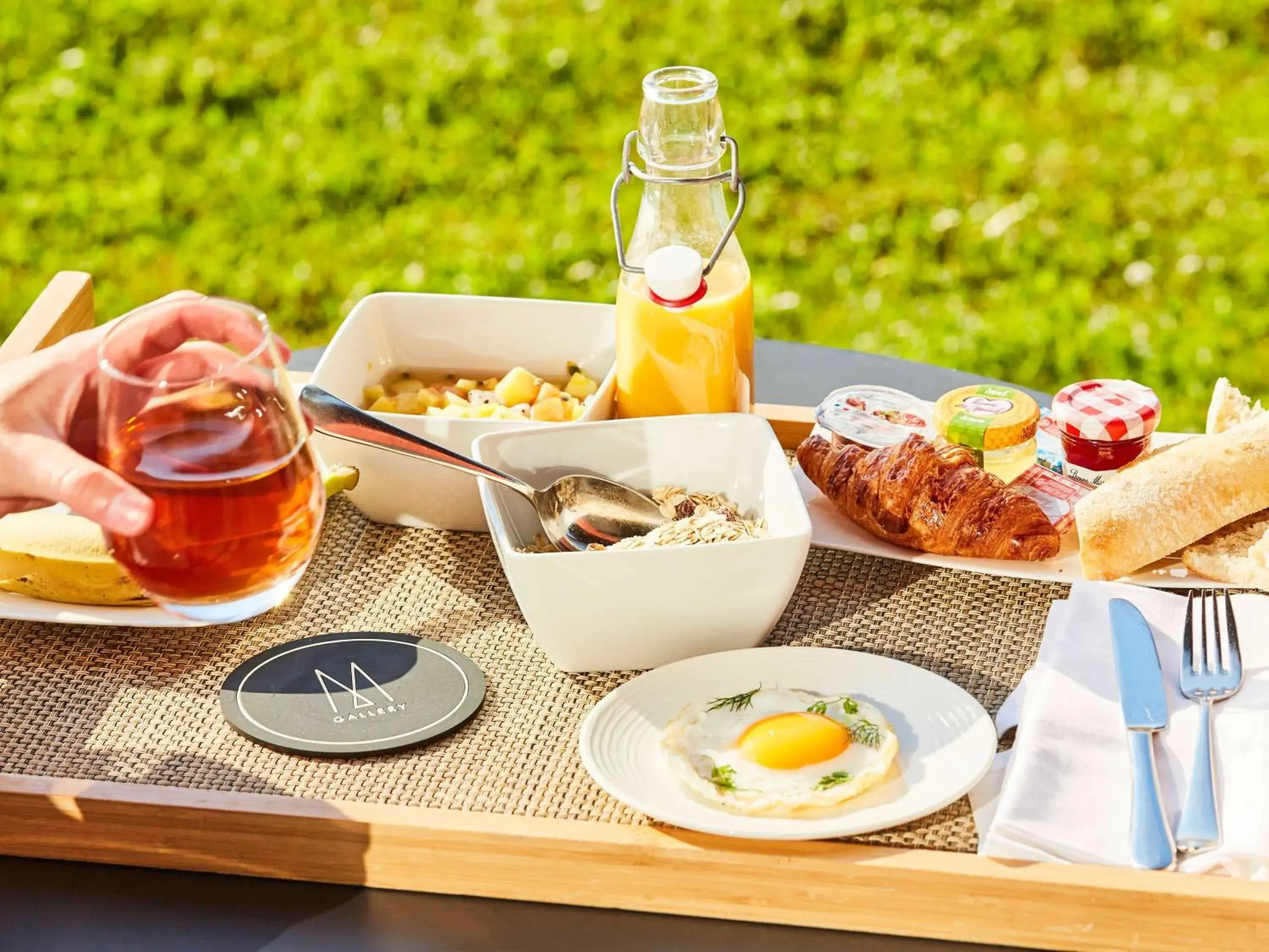 Photo of the whole room in Cabot Bordeaux MGallery Collection Photo of the whole room in Cabot Bordeaux MGallery Collection