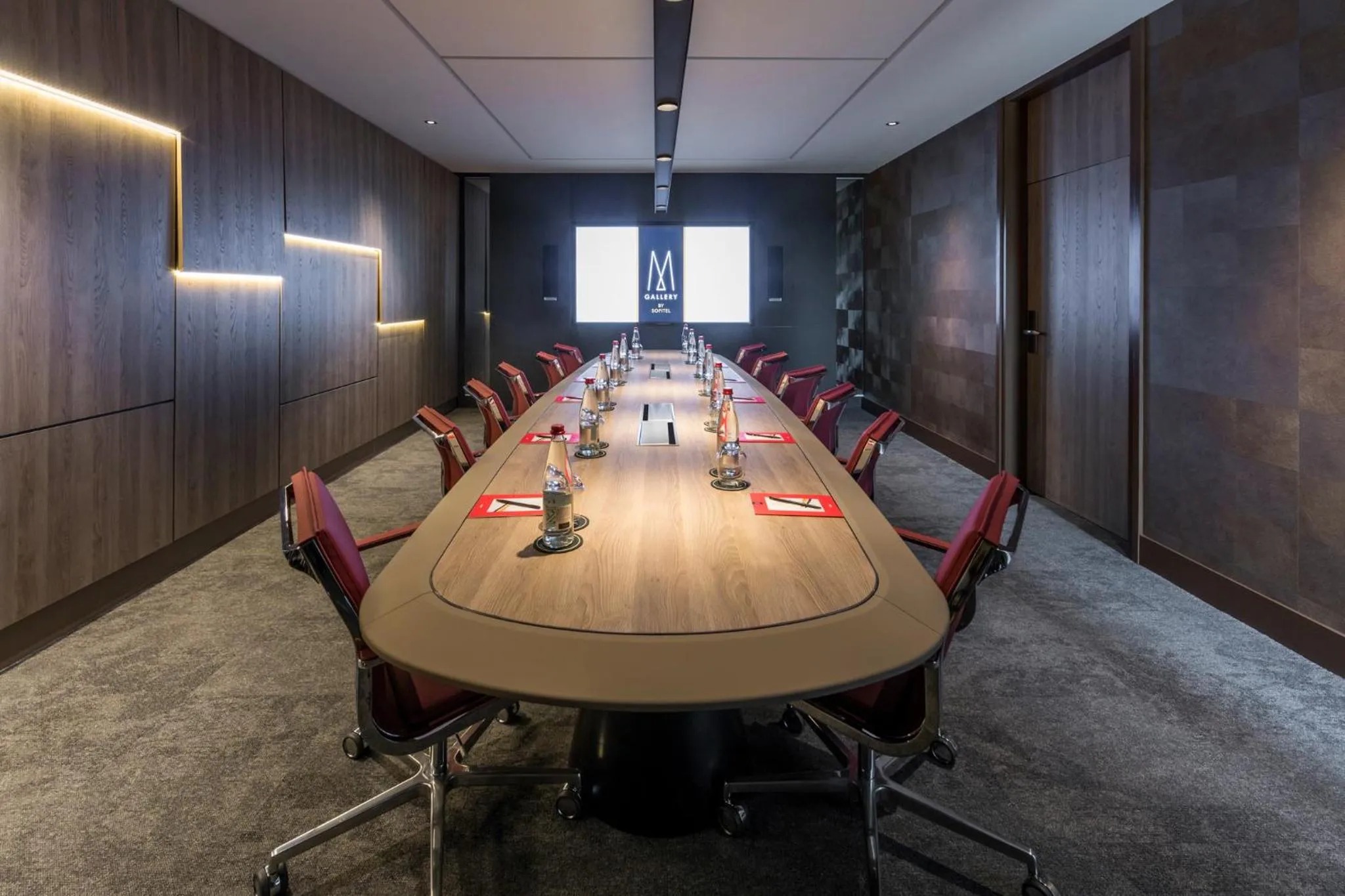 Business facilities in Cabot Bordeaux MGallery Collection