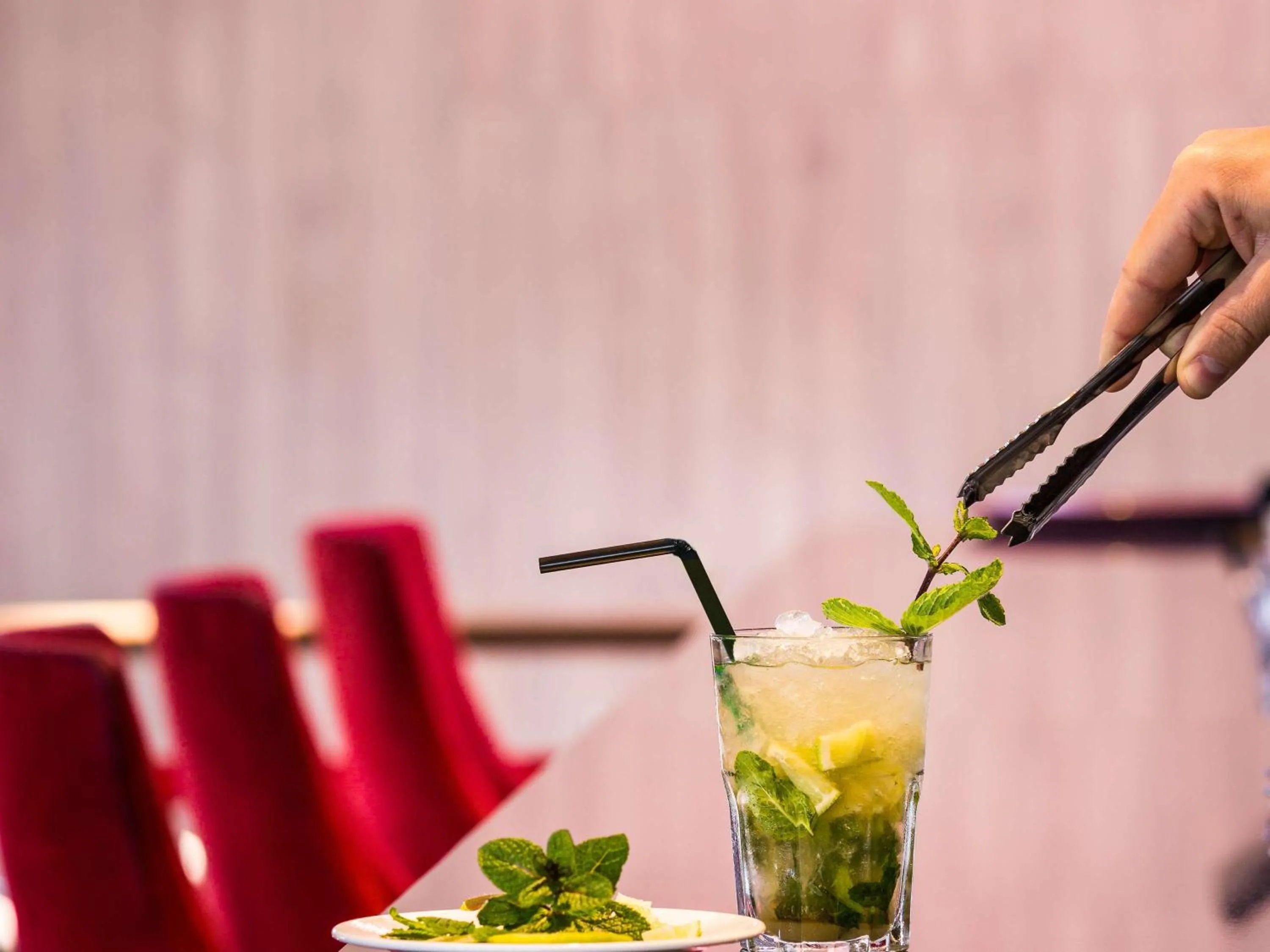 Lounge or bar in Cabot Bordeaux MGallery Collection