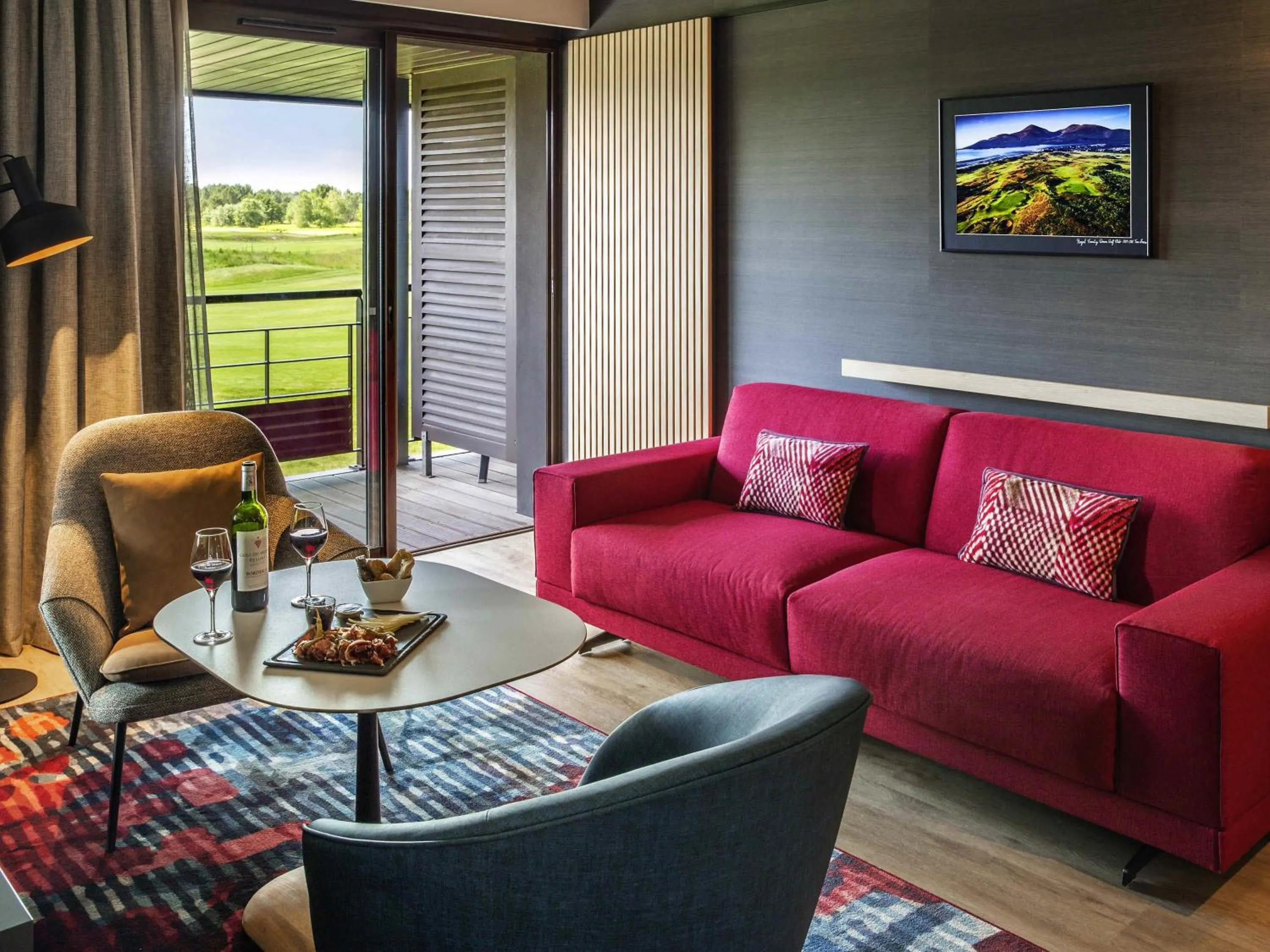 Bedroom in Cabot Hotel Bordeaux - MGallery Collection