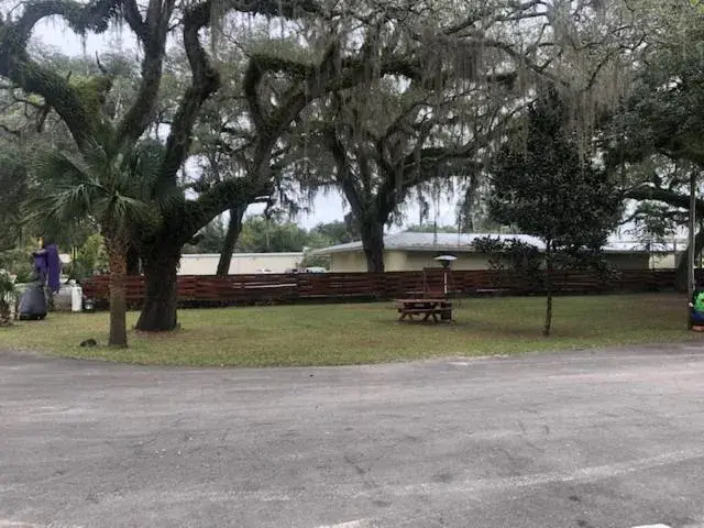 Cindy’s Motel & RV Park Cindy’s Motel & RV Park