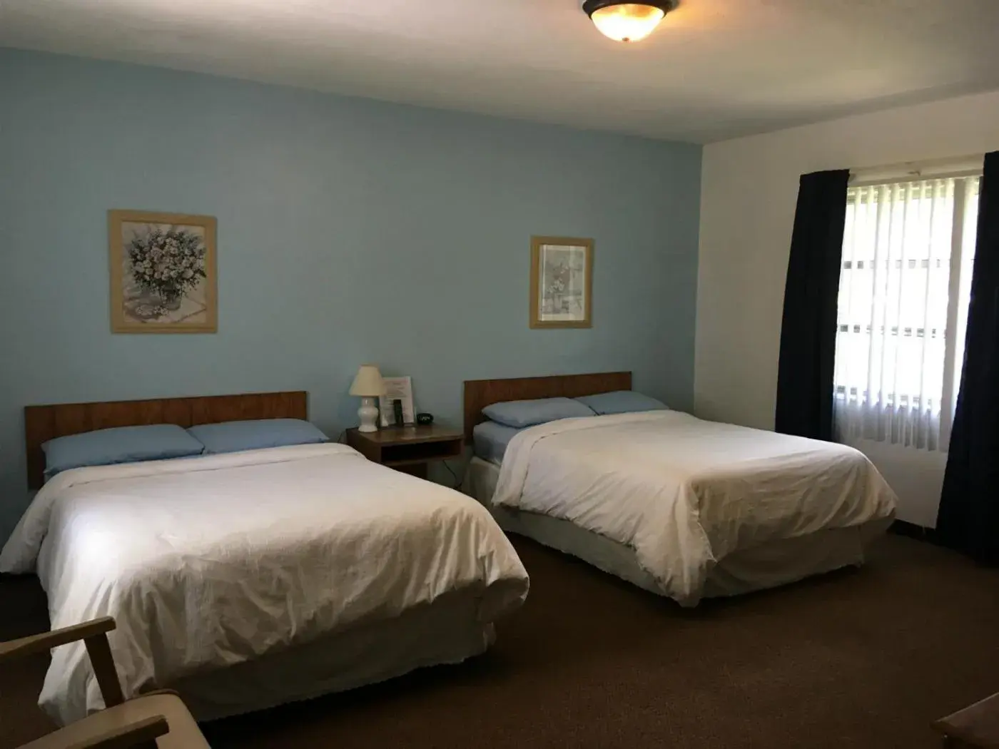 Bed in Cindy’s Motel & RV Park Bed in Cindy’s Motel & RV Park