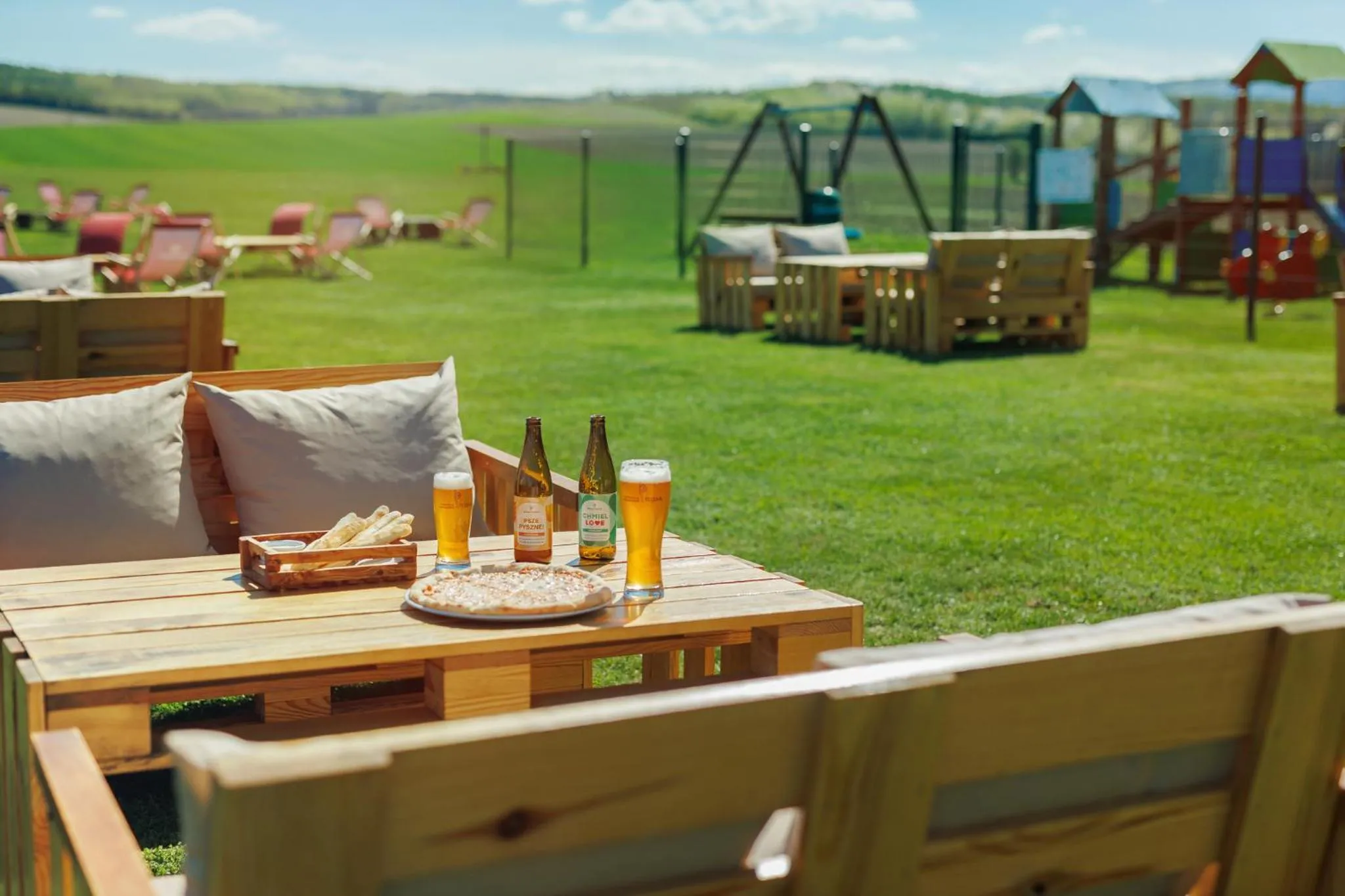 Restaurant/places to eat in Biała Akacja Resort & Business