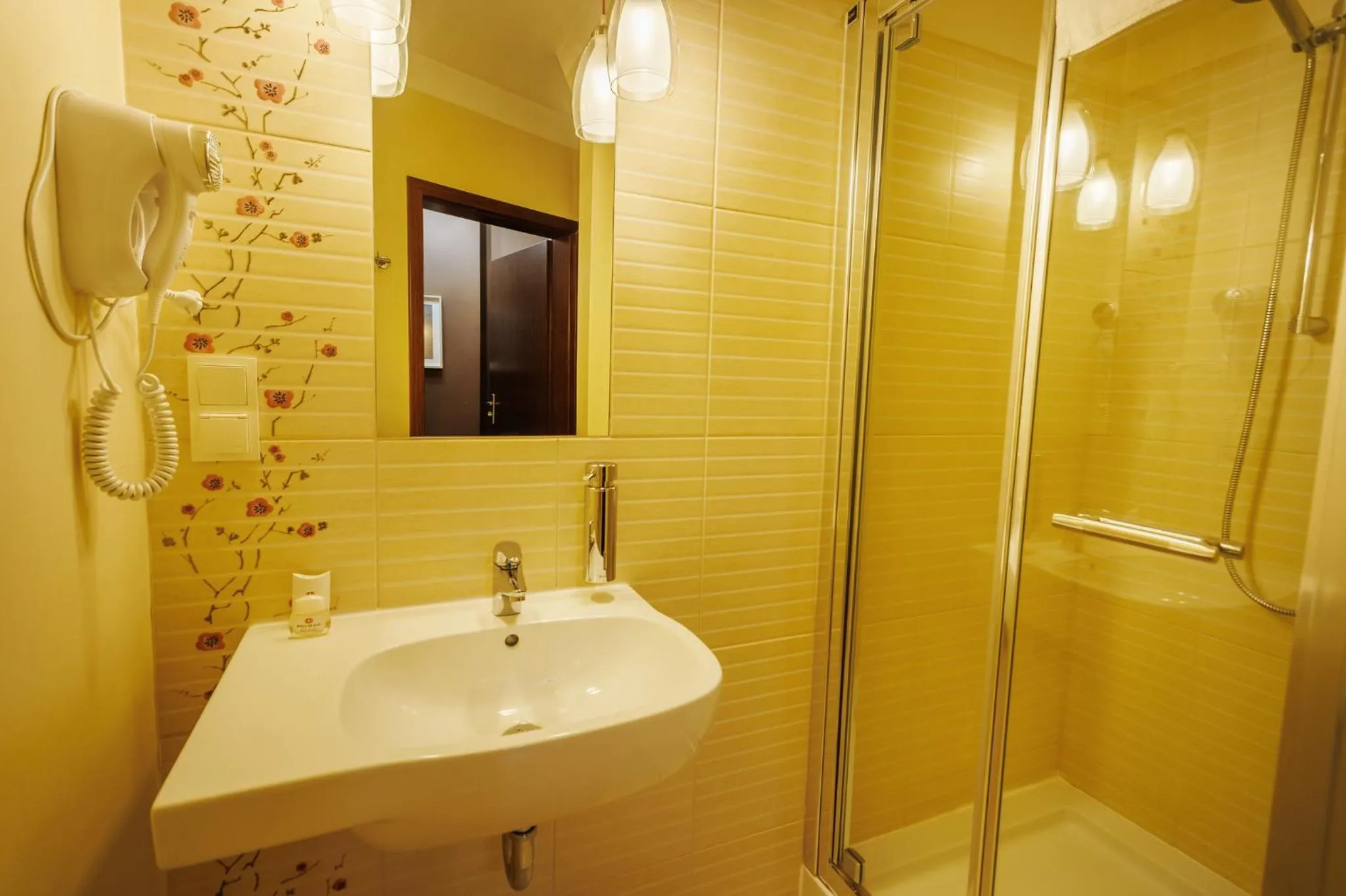 Biała Akacja Resort & Business