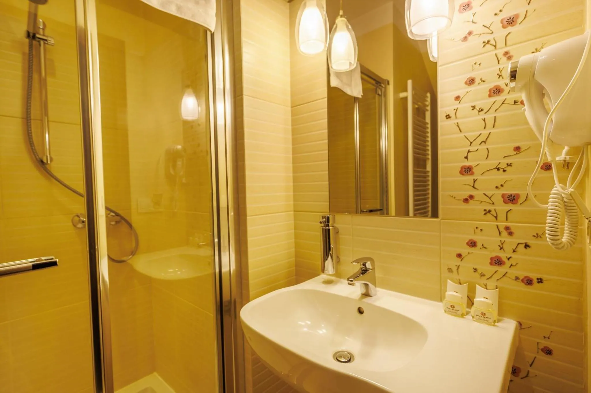 Biała Akacja Resort & Business