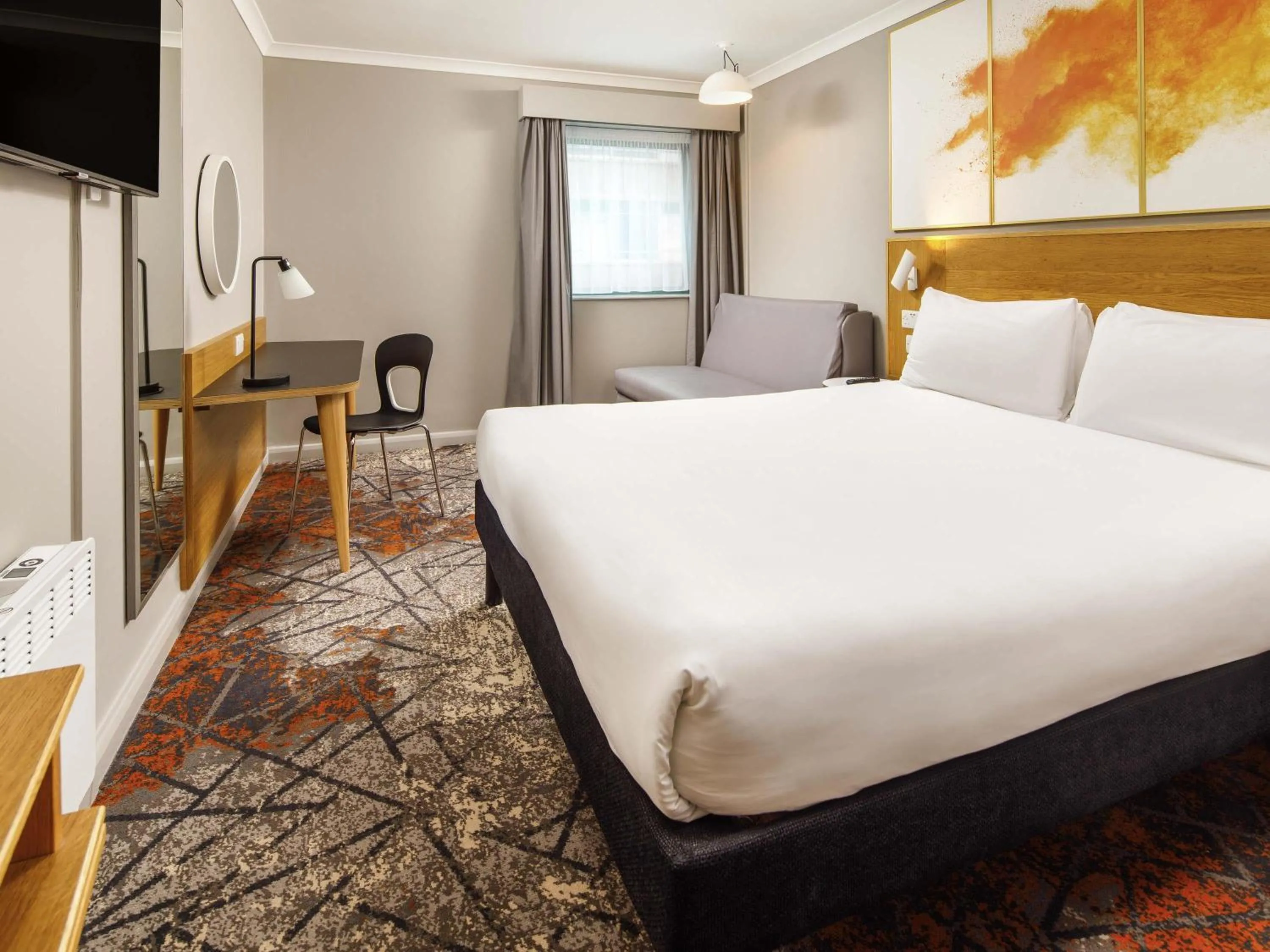 Bedroom, Bed in ibis Styles Birmingham Centre