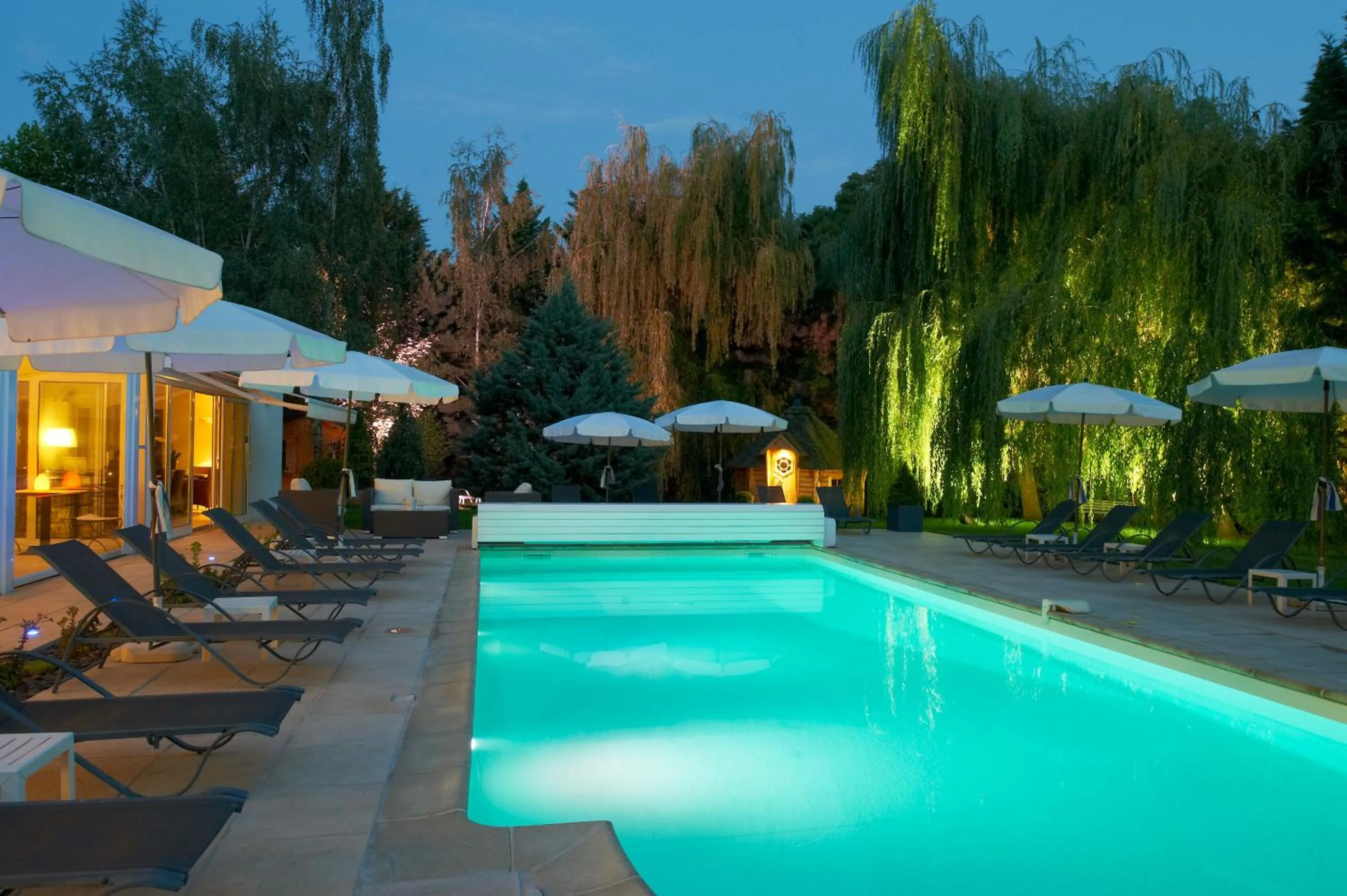 Patio in Les Jardins D'Adalric