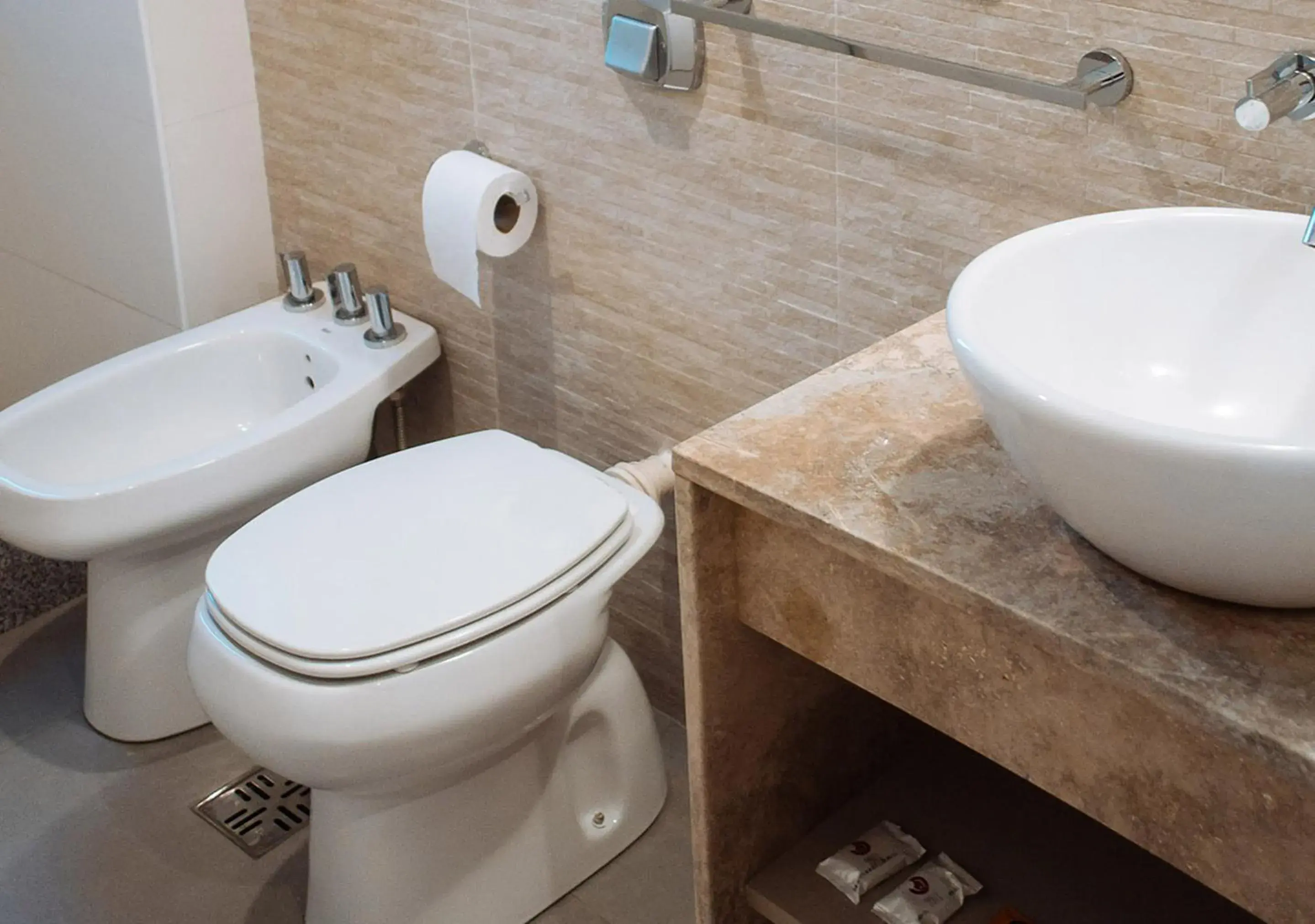 Triple Room in Apart Hotel Quijote by DOT Suites Triple Room in Apart Hotel Quijote by DOT Suites