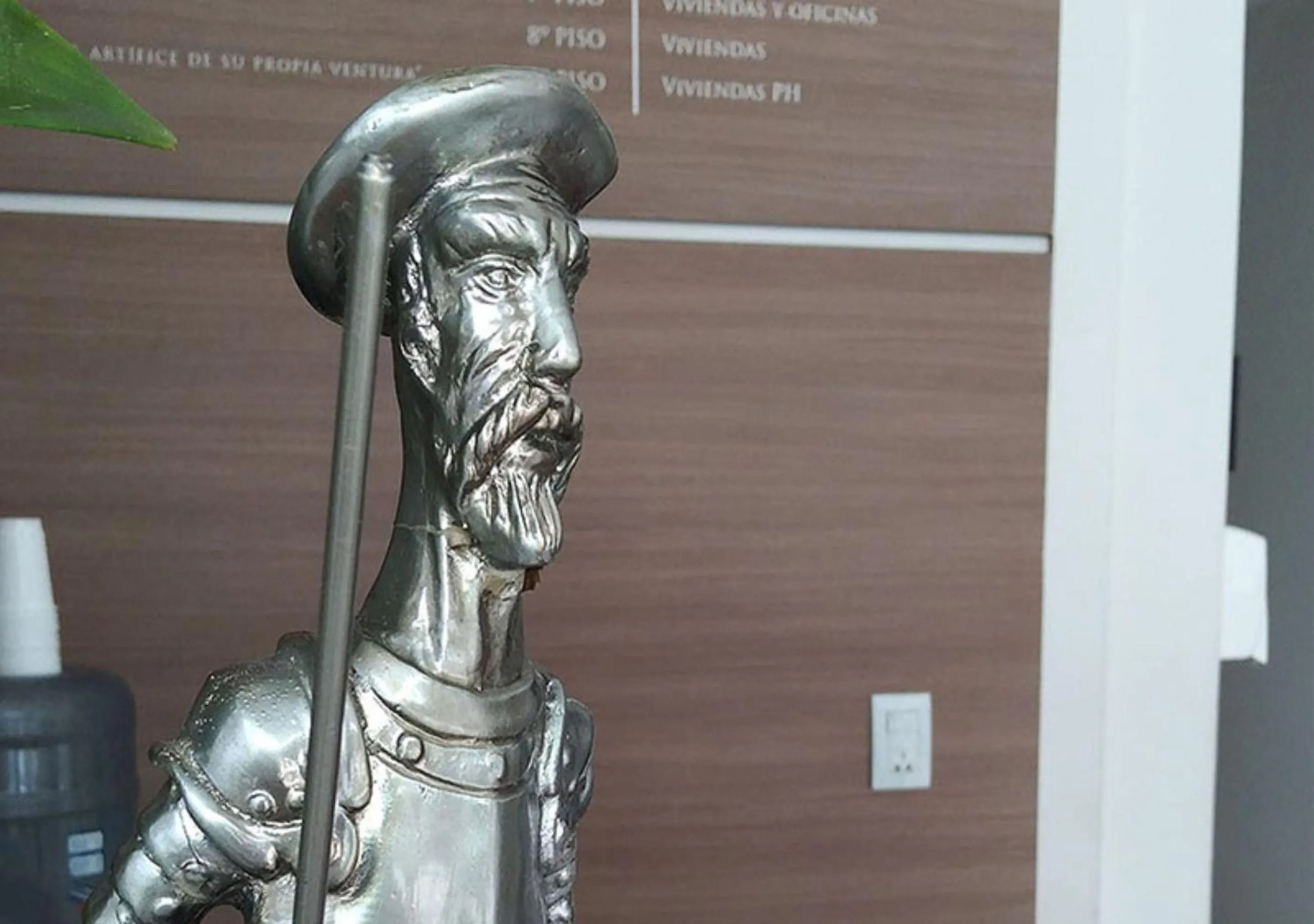 Apart Hotel Quijote by DOT Suites