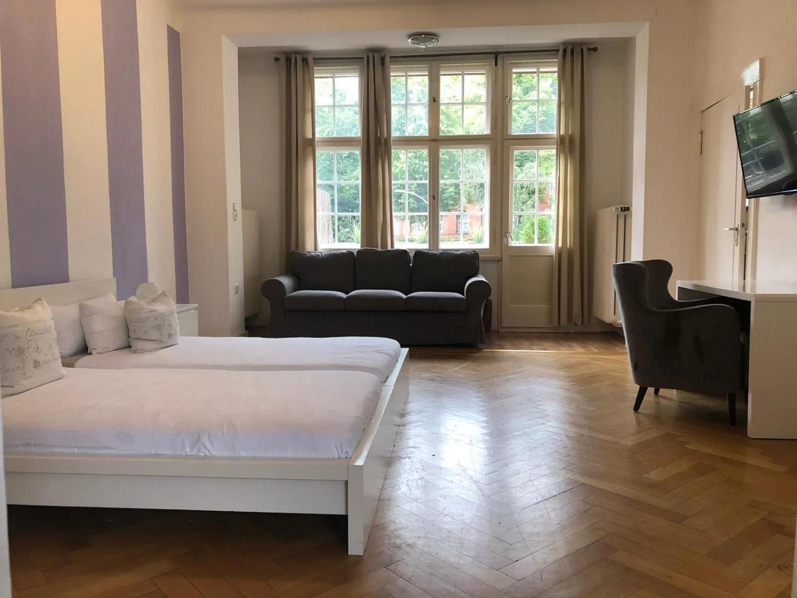 Bed in Ela Apartments Berlin