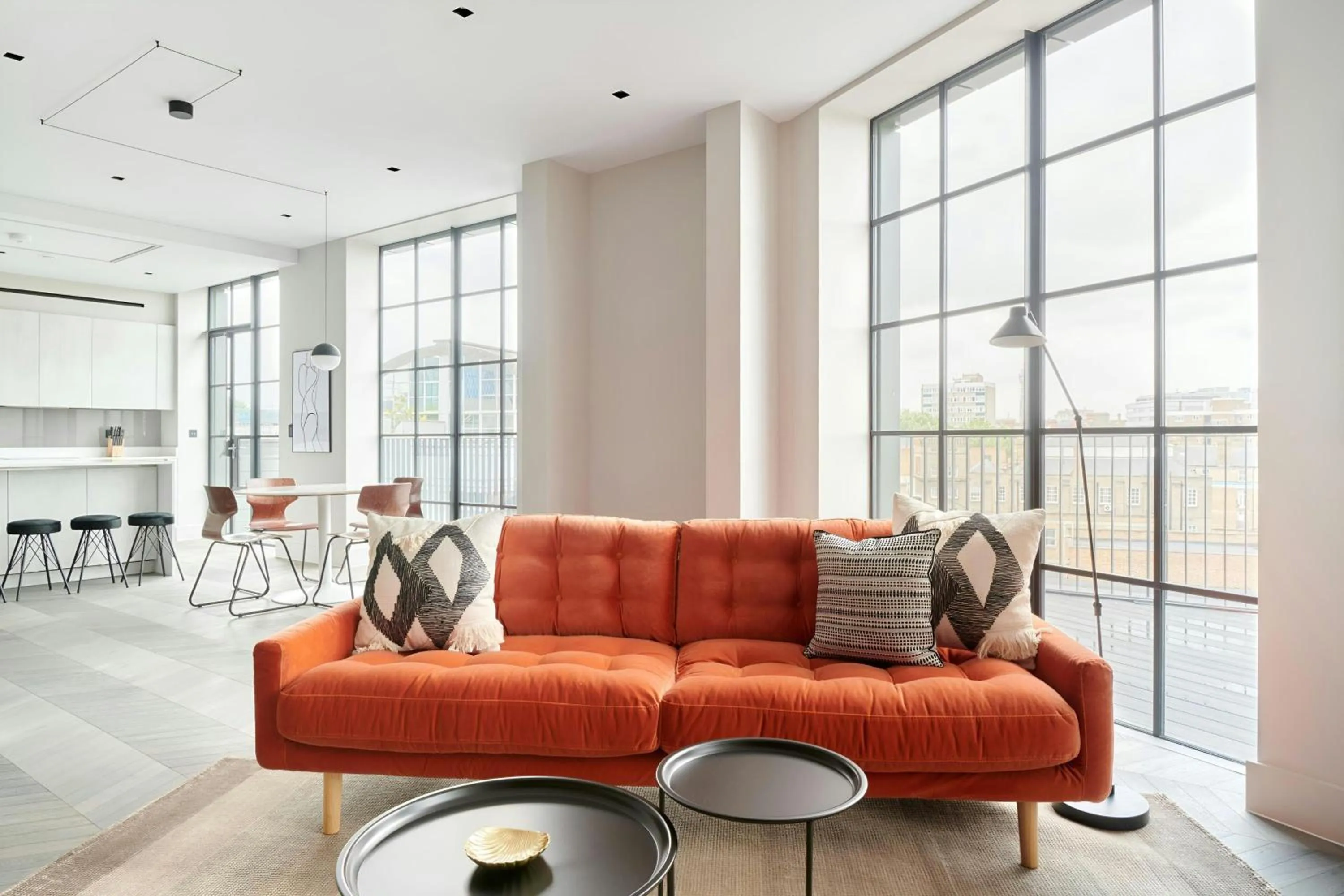 Living room in Sonder by Marriott Bonvoy Back Hill Apartments Clerkenwell