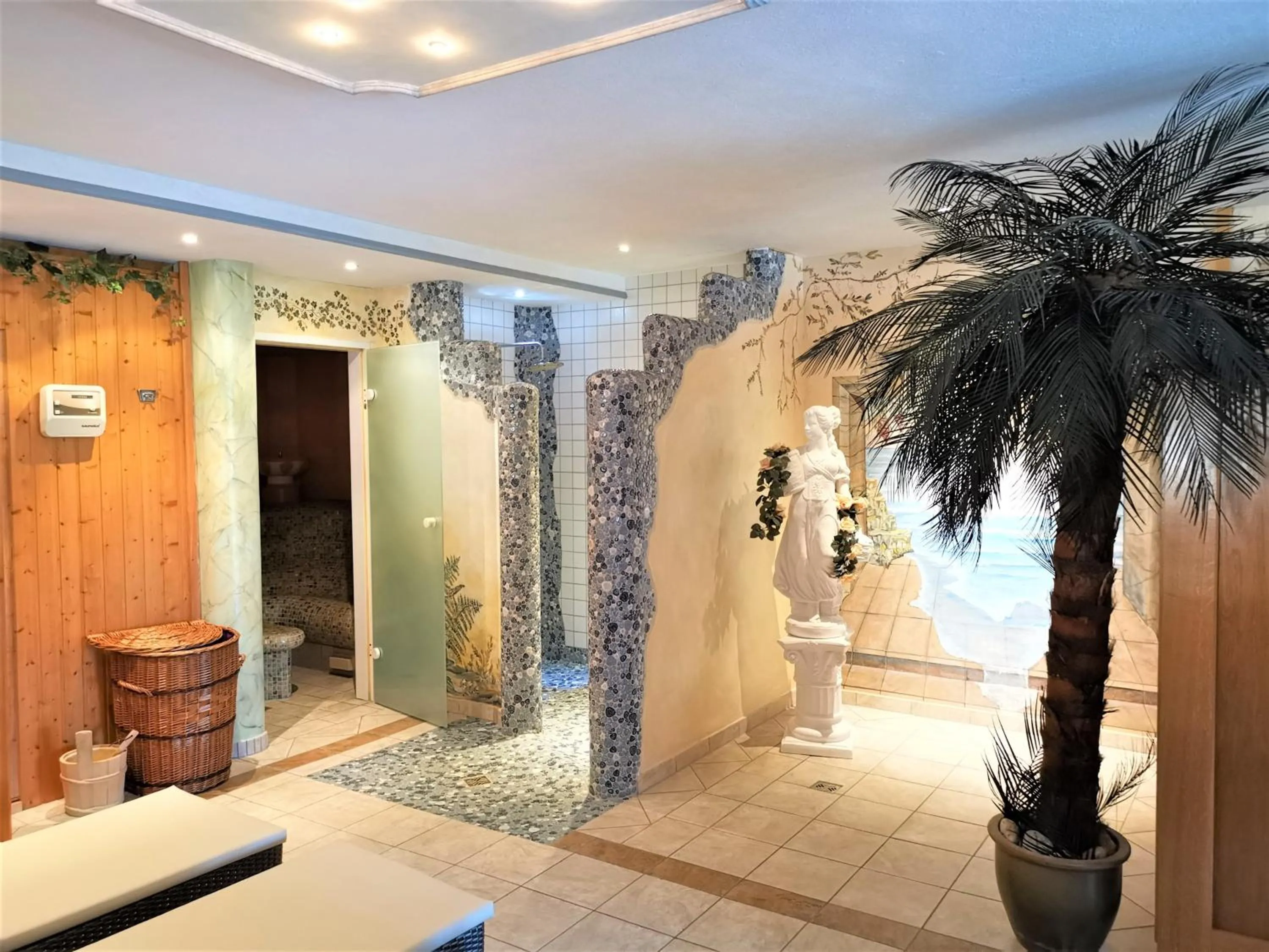 Spa and wellness centre/facilities in Hotel Ursula Garni