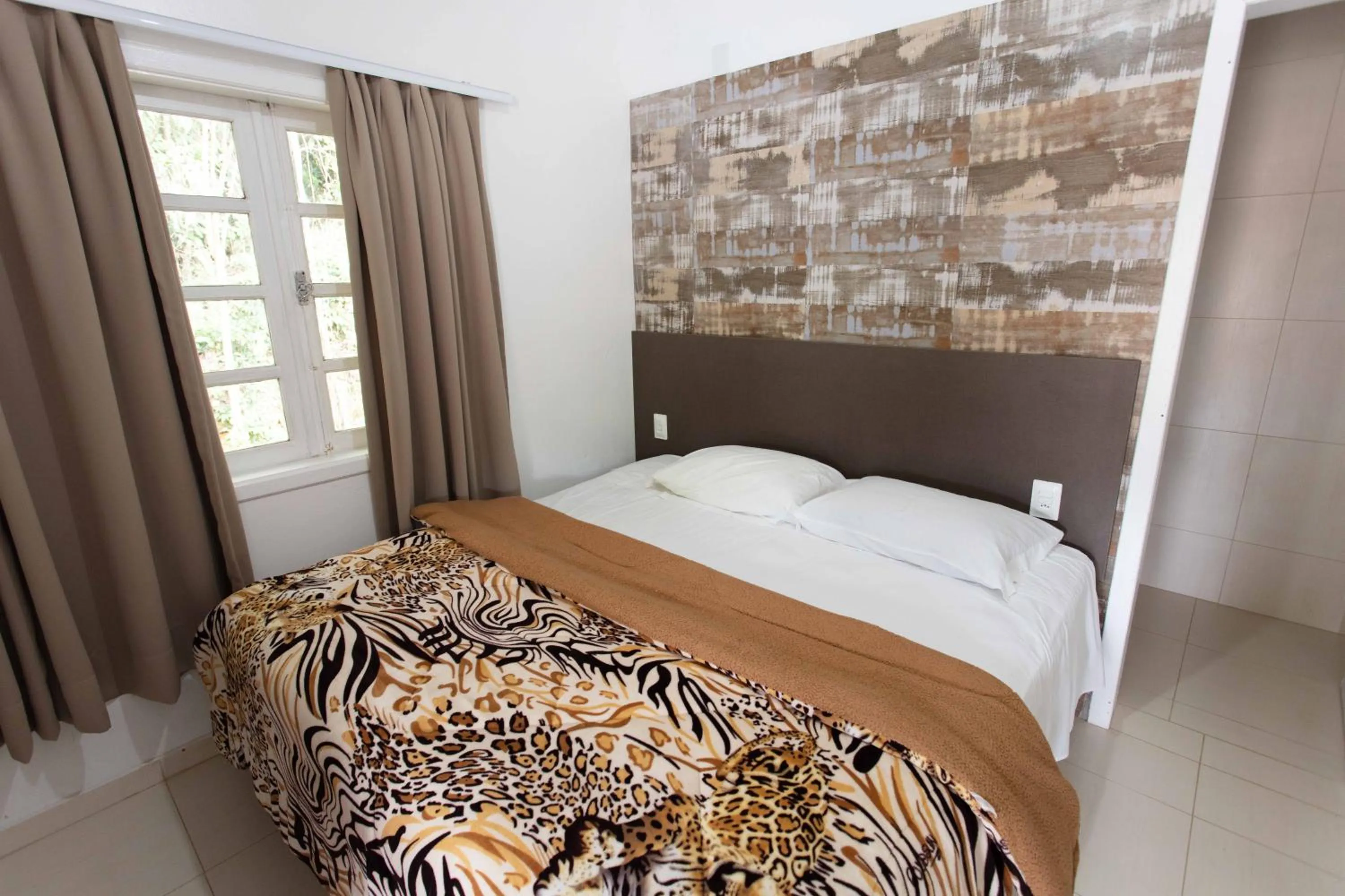 Photo of the whole room, Bed in Hotel Fazenda Casarão do Vale