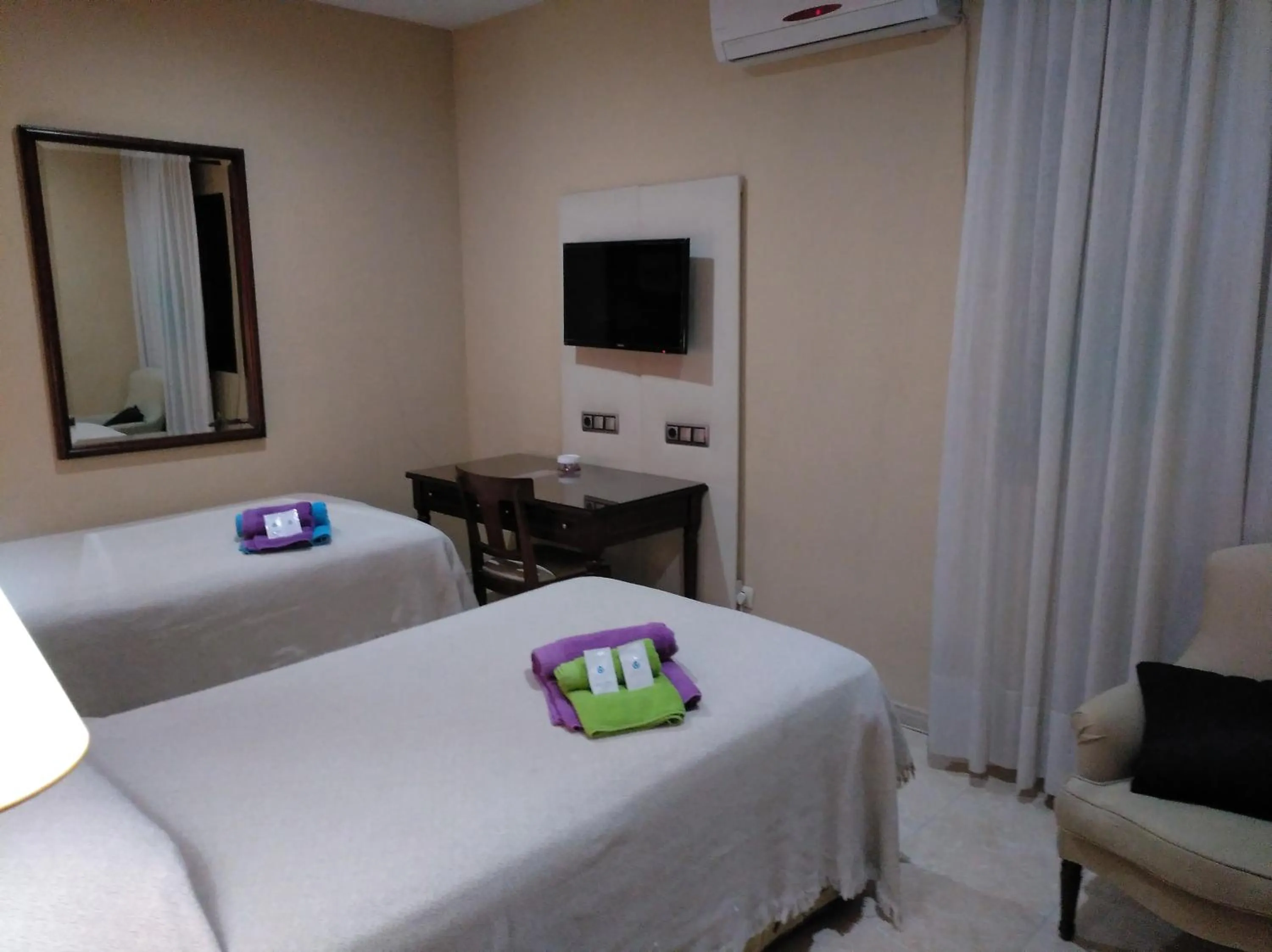 Bed in Hotel Nuevo Ara