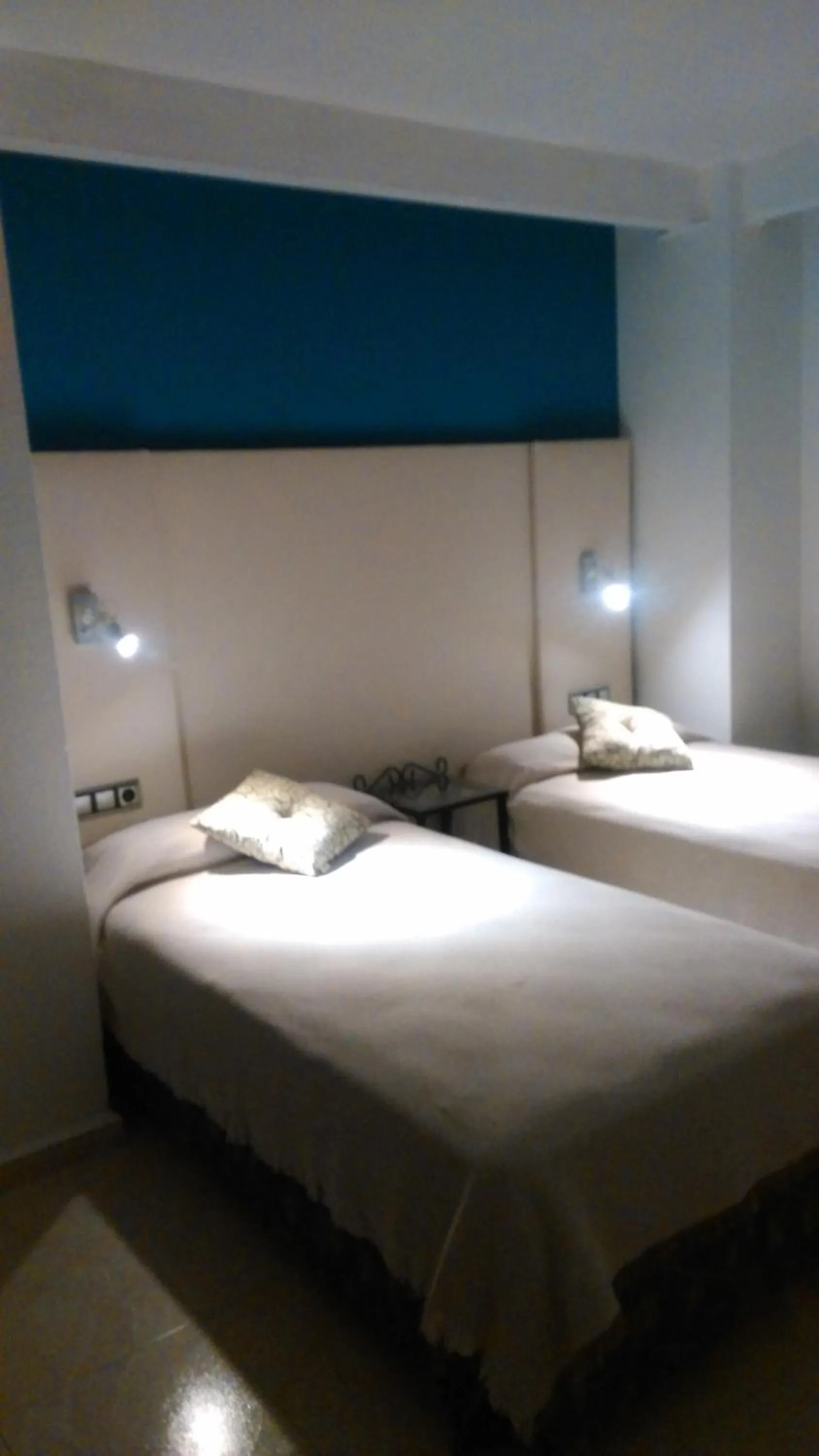 Staff, Bed in Hotel Nuevo Ara