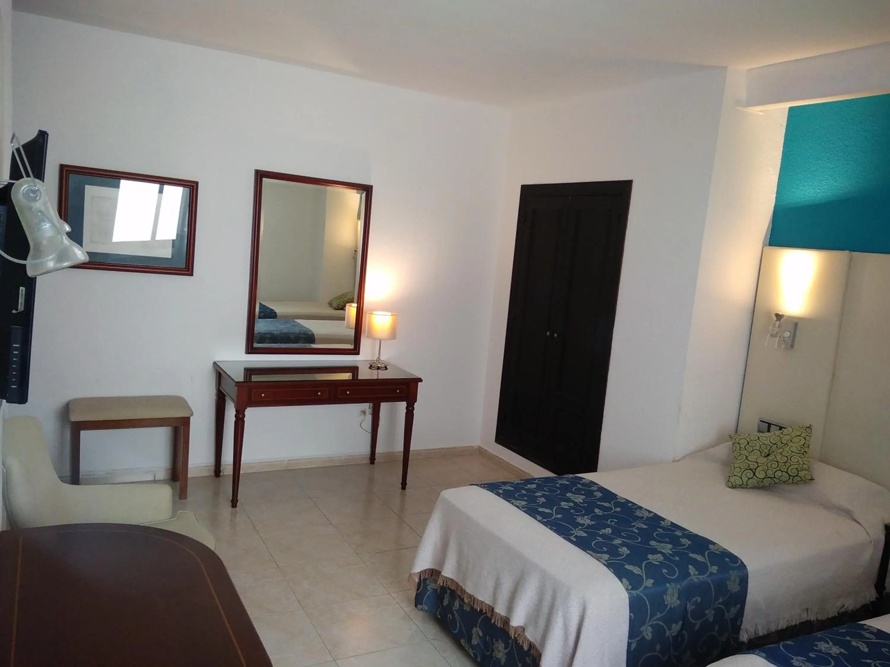 Bed in Hotel Nuevo Ara