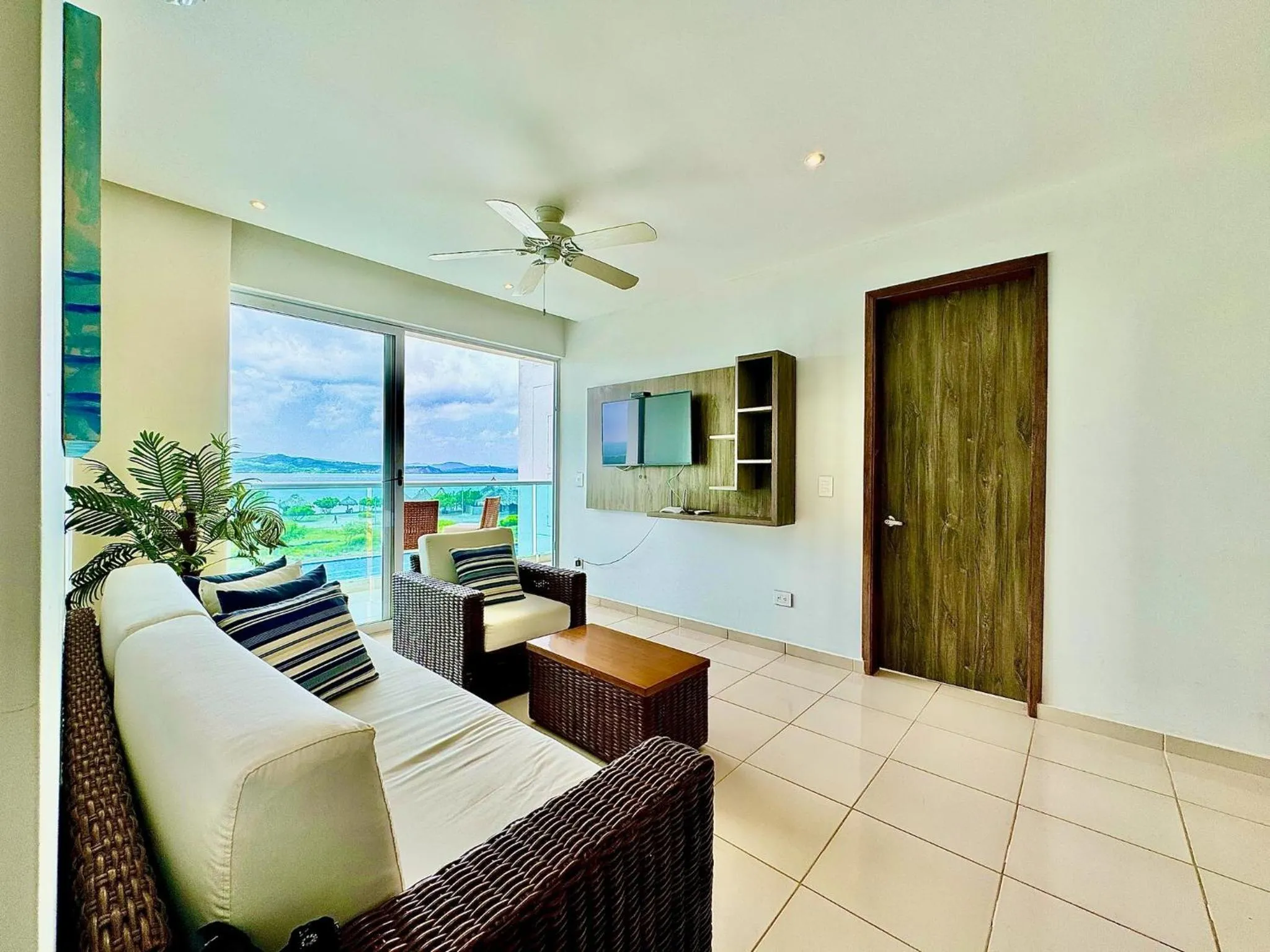 Marina Puerto Velero