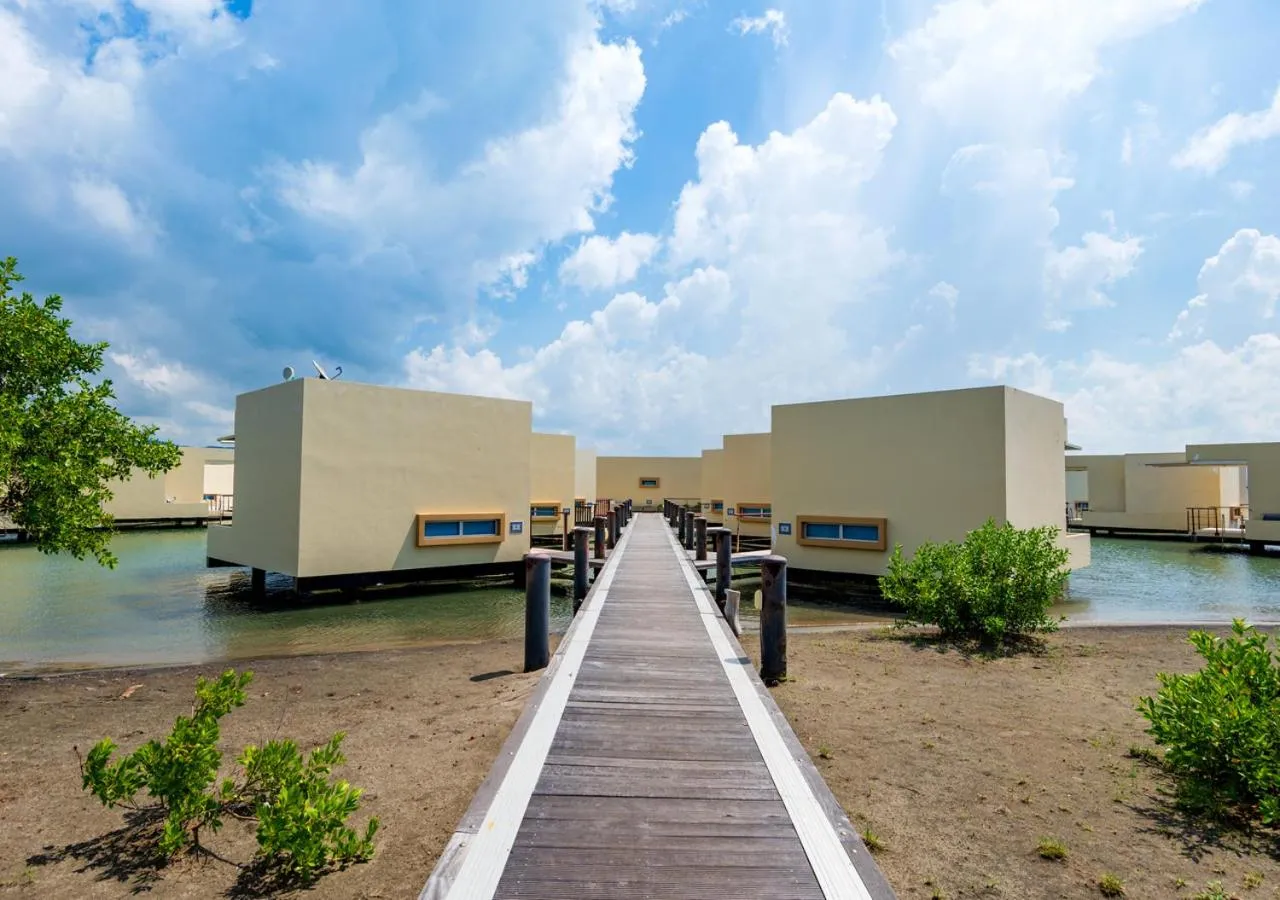 Property building in Marina Puerto Velero