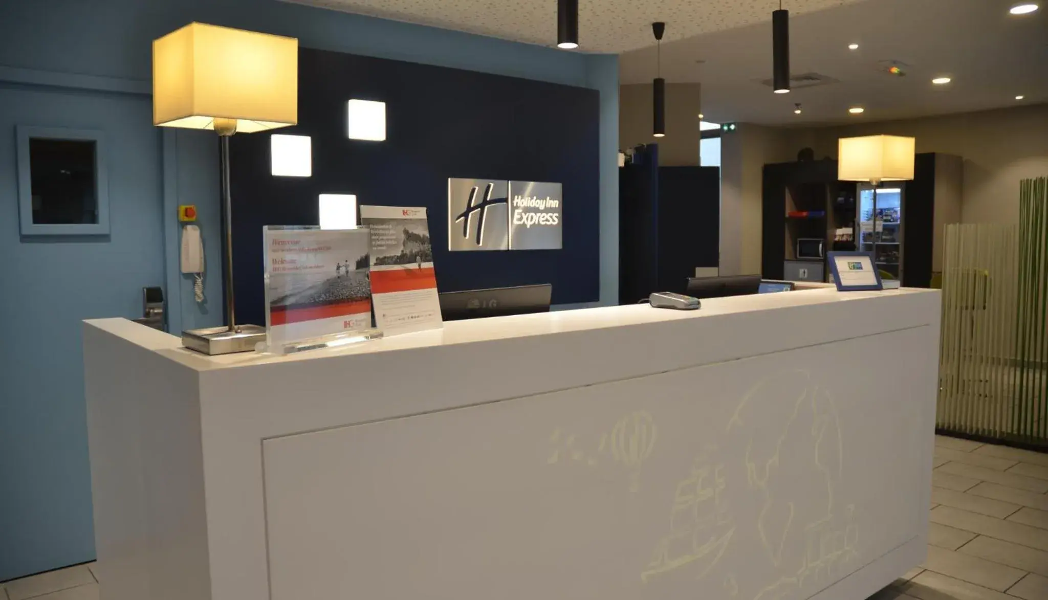 Property building in Holiday Inn Express Amiens by IHG Property building in Holiday Inn Express Amiens by IHG
