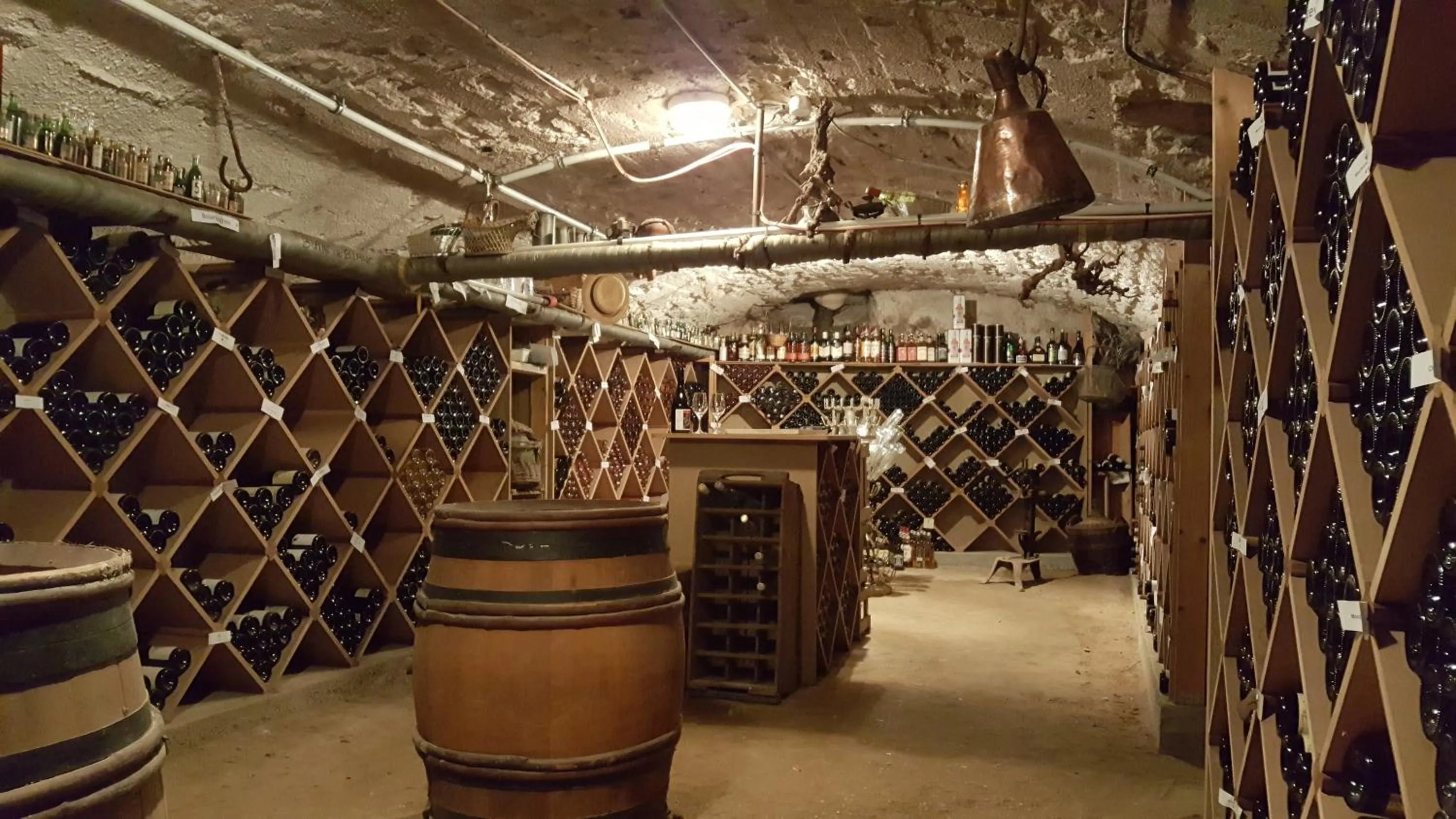 Drinks in Au Faisan Doré