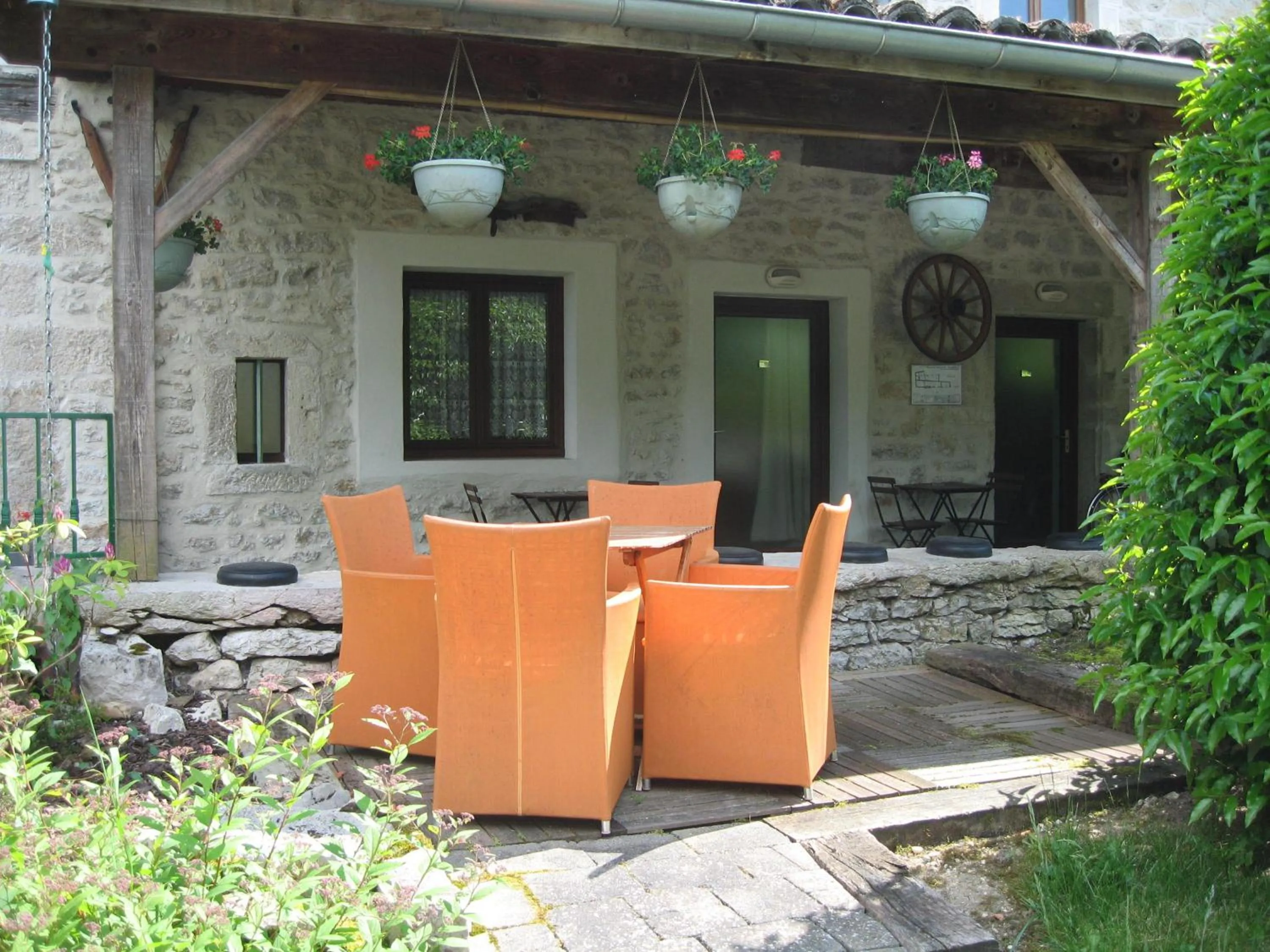 Garden in Au Faisan Doré