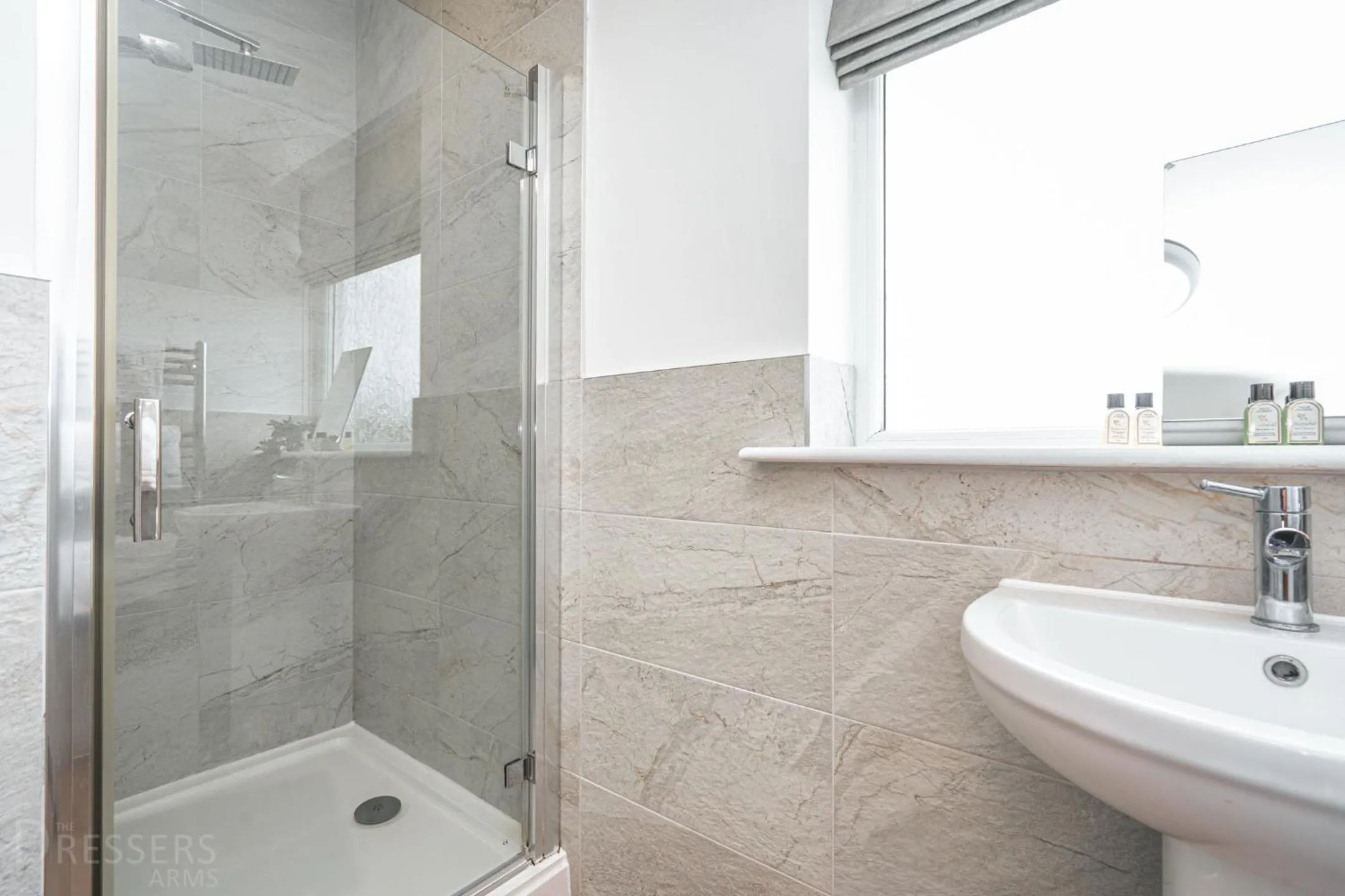 Rooms at The Dressers Arms