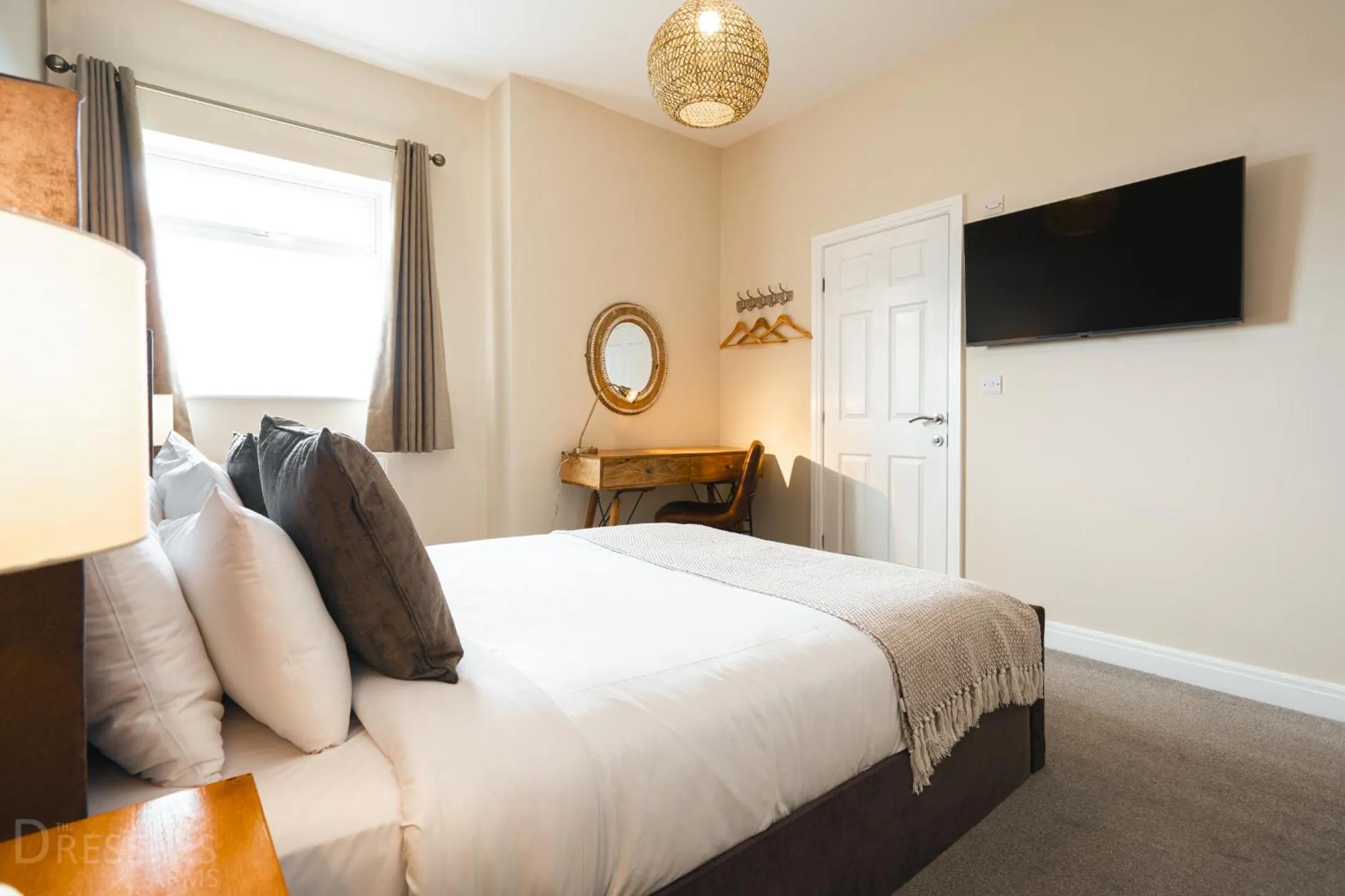 Bed in Rooms at The Dressers Arms