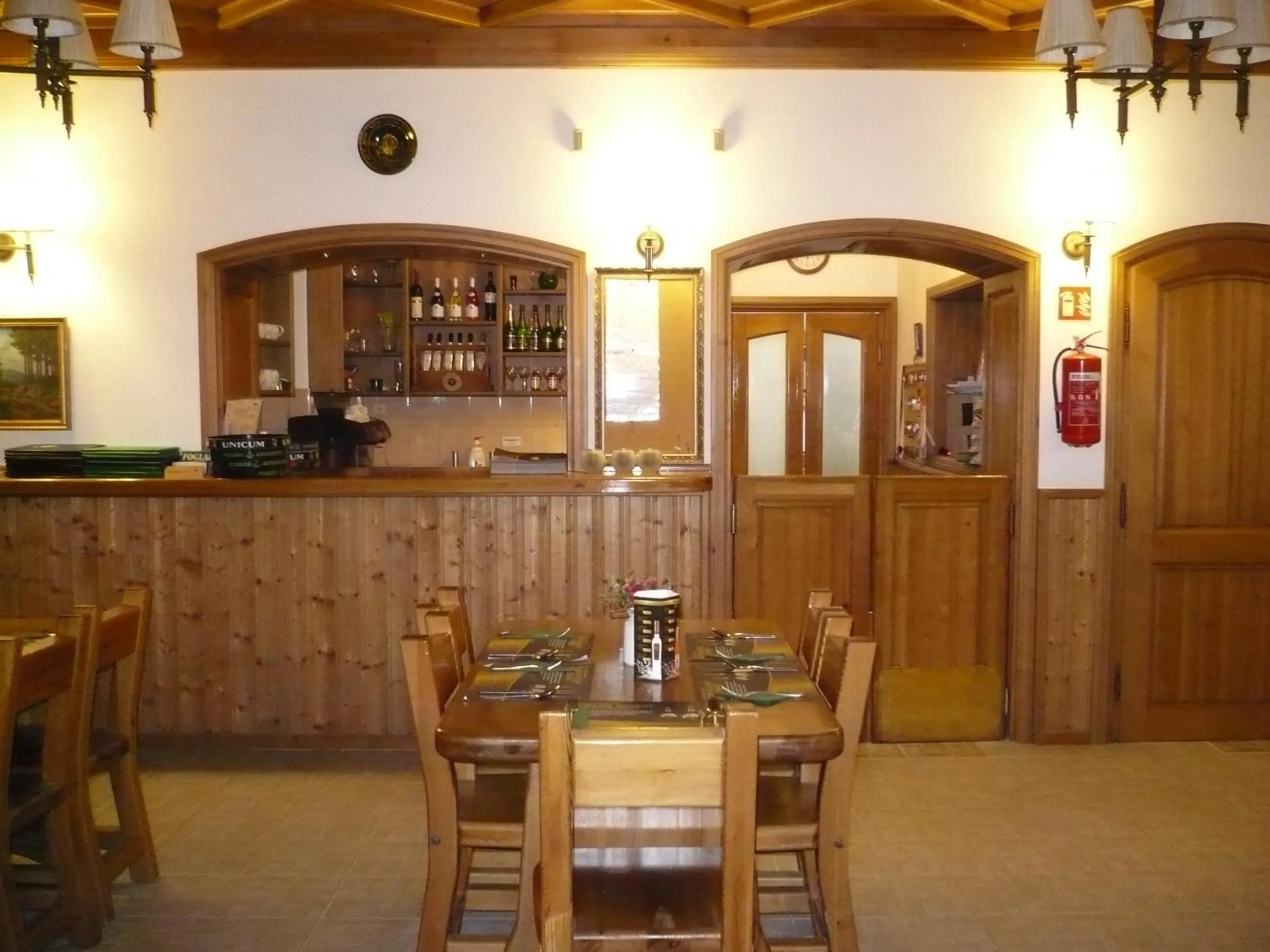 Restaurant/places to eat in St. Hubertus Étterem és Panzió