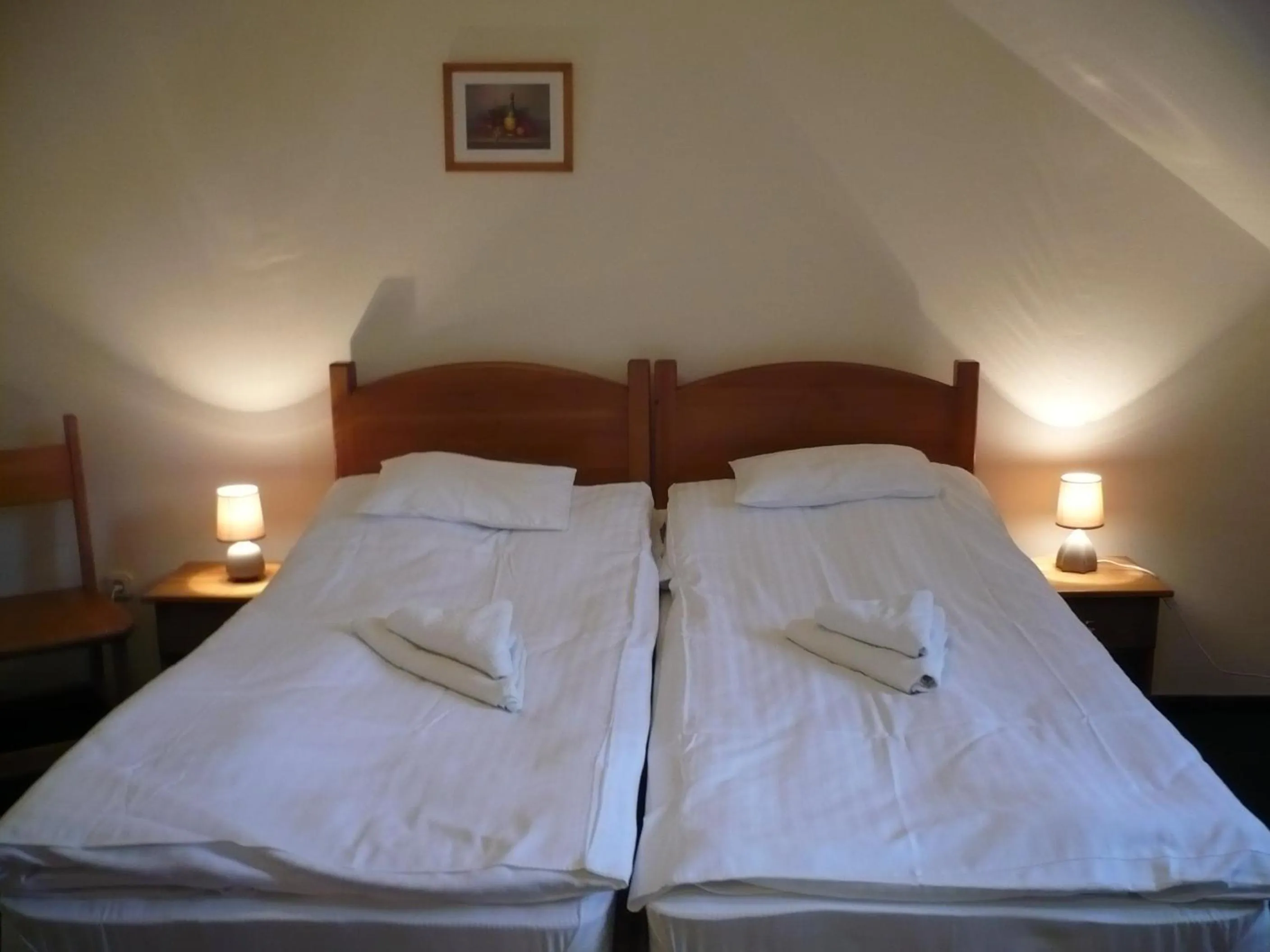 Bedroom, Bed in St. Hubertus Étterem és Panzió