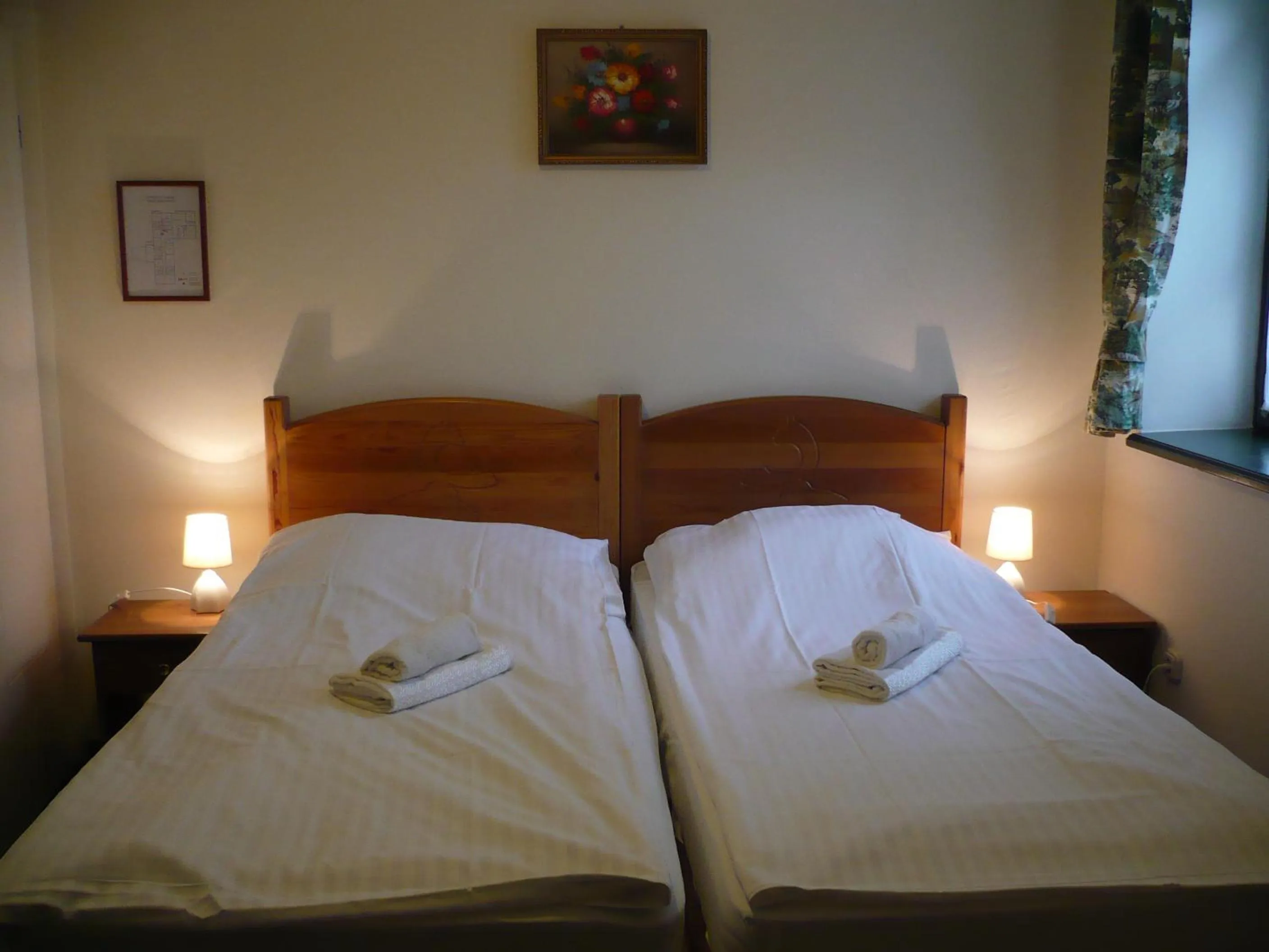 Bed in St. Hubertus Étterem és Panzió