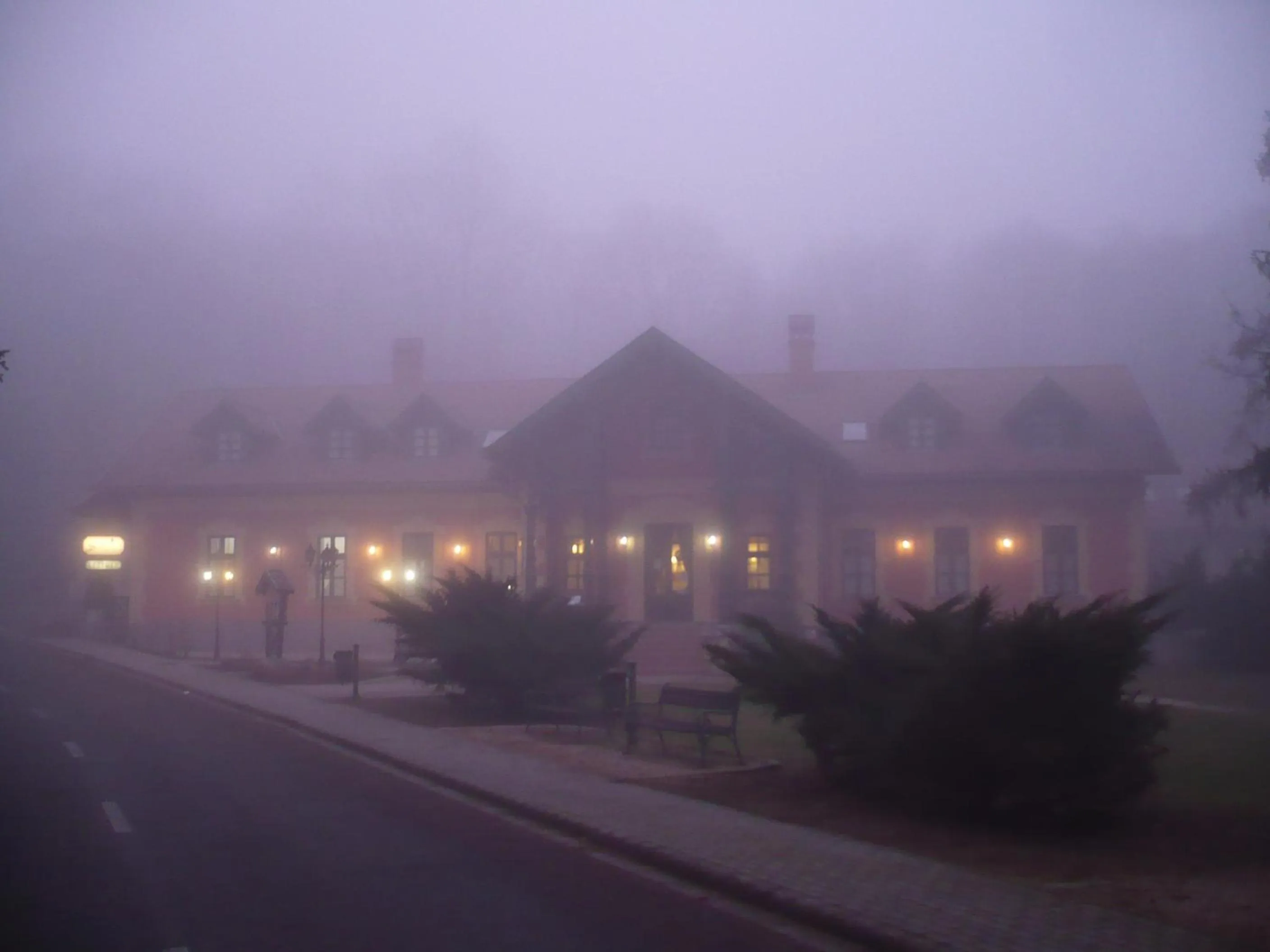 Facade/entrance in St. Hubertus Étterem és Panzió