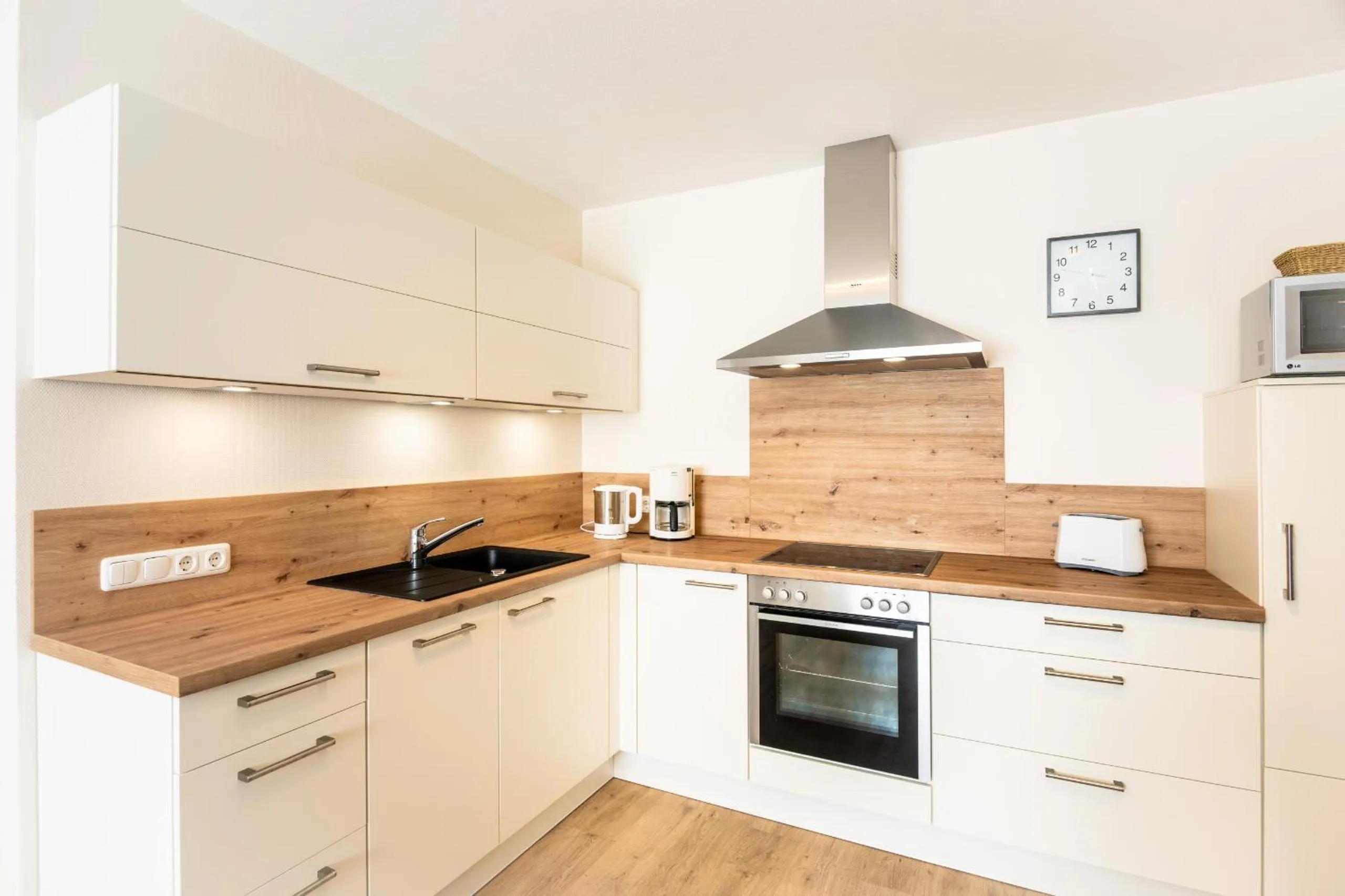 Kitchen or kitchenette in Gemünder Ferienpark Salzberg