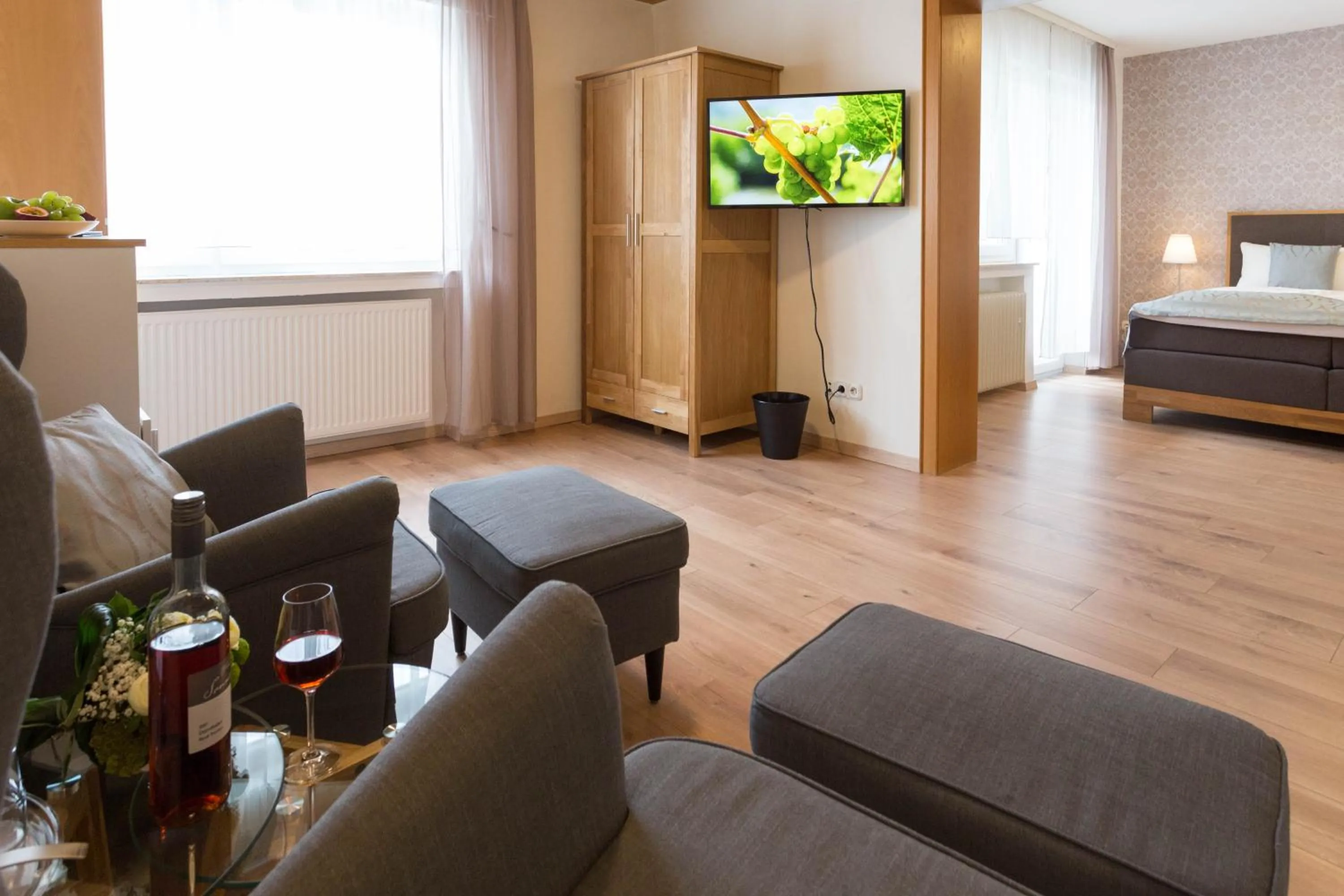 Bedroom, Bed in Hotel Restaurant Sonnenlay