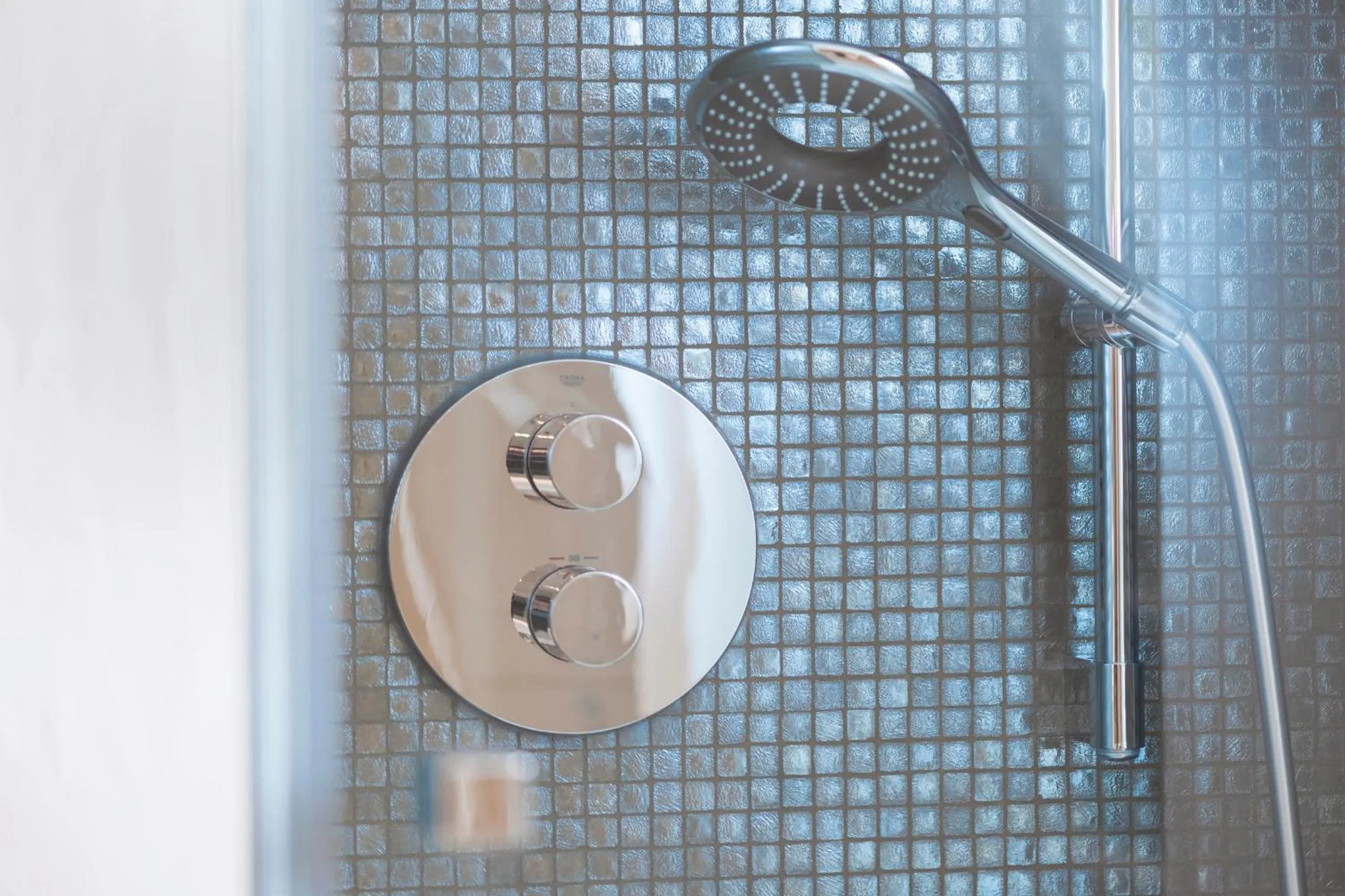 Bathroom in Hotel Domschenke