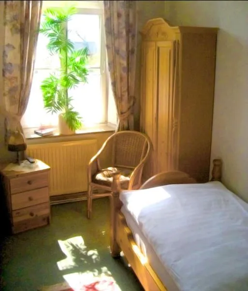 Photo of the whole room, Bed in Hotel Alt Wassenberg