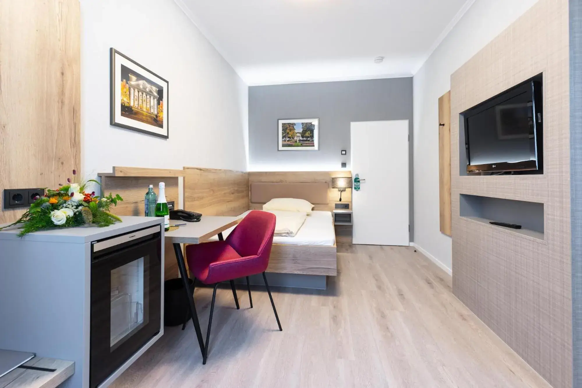 Single Room - single occupancy in Hotel Restaurant Bismarckturm Single Room - single occupancy in Hotel Restaurant Bismarckturm