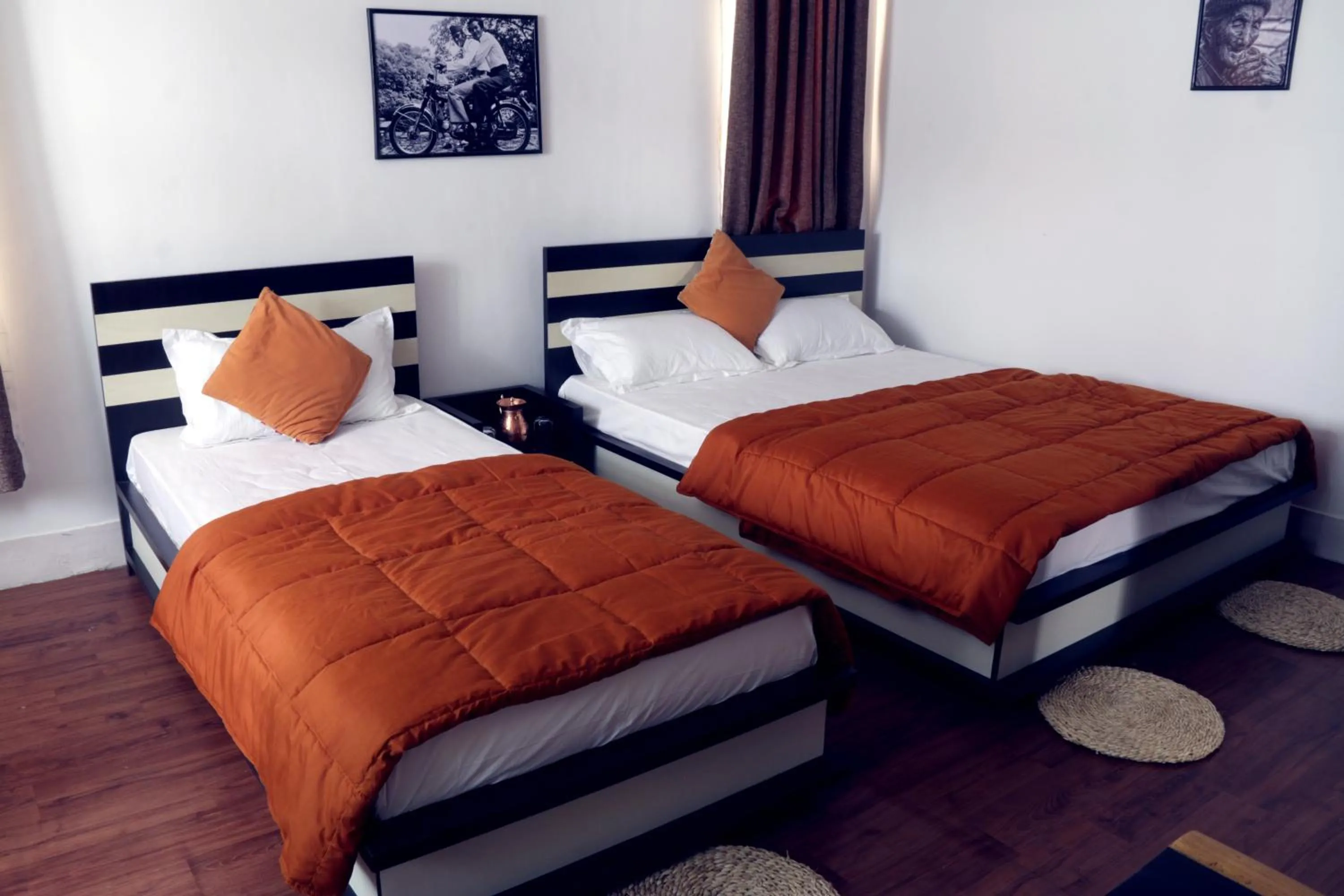 Double or Twin Room with Private Bathroom in The Majestic Bed & Breakfast