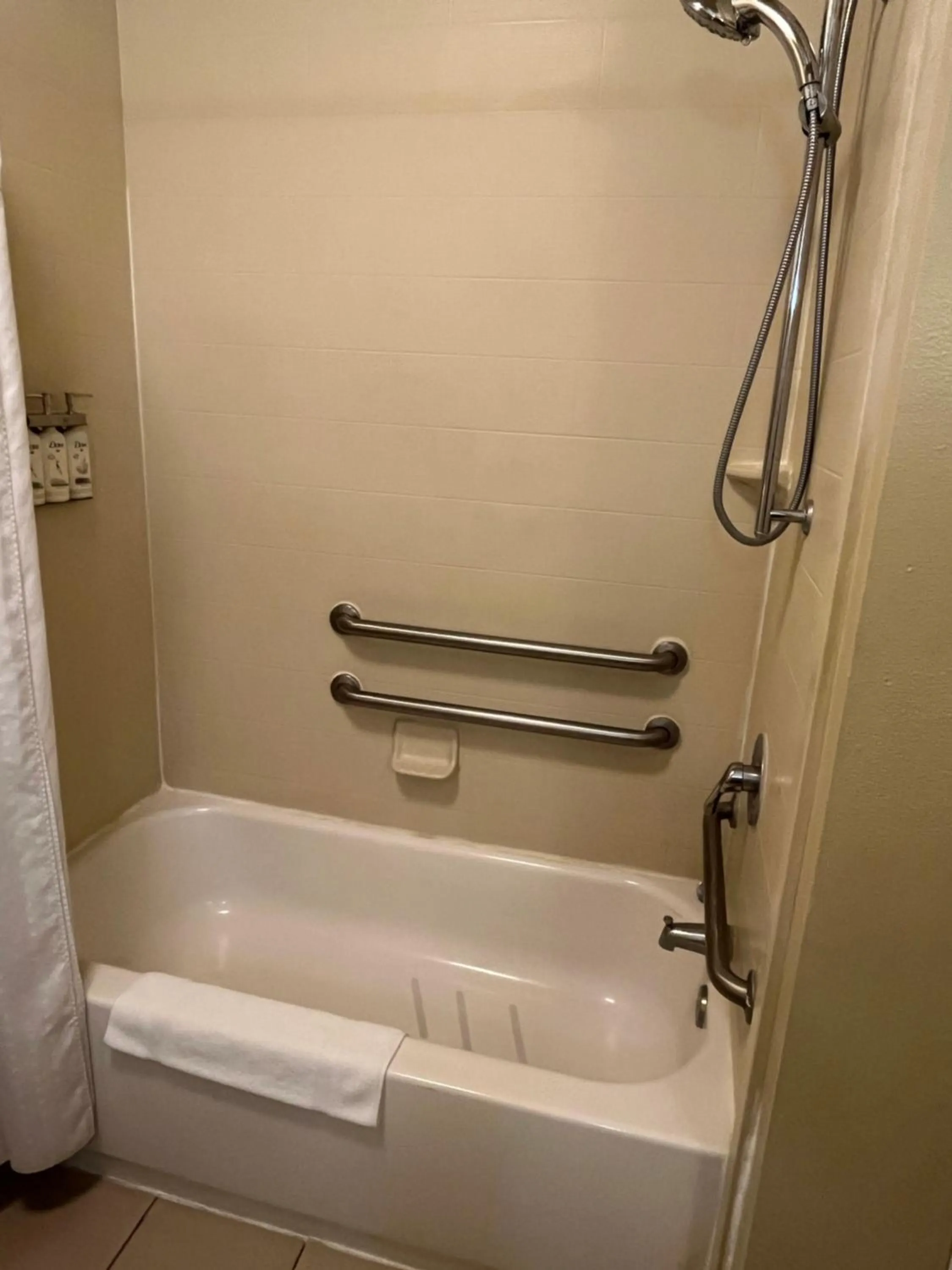 Holiday Inn Express & Suites Deming Mimbres Valley by IHG