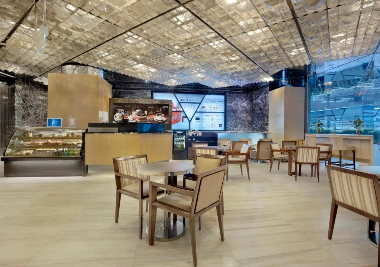 Restaurant/places to eat in The Kowloon Hotel