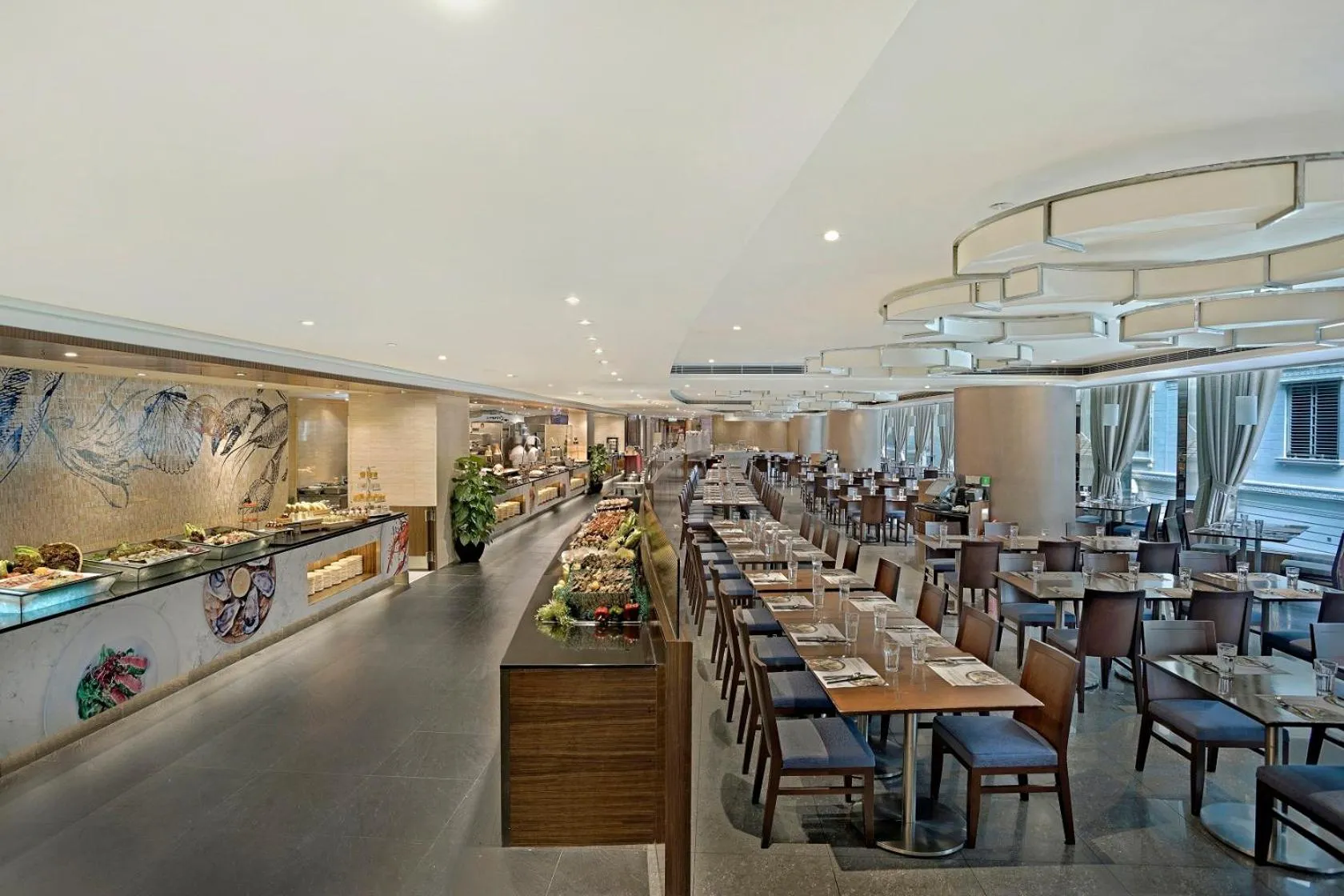 Restaurant/places to eat in The Kowloon Hotel