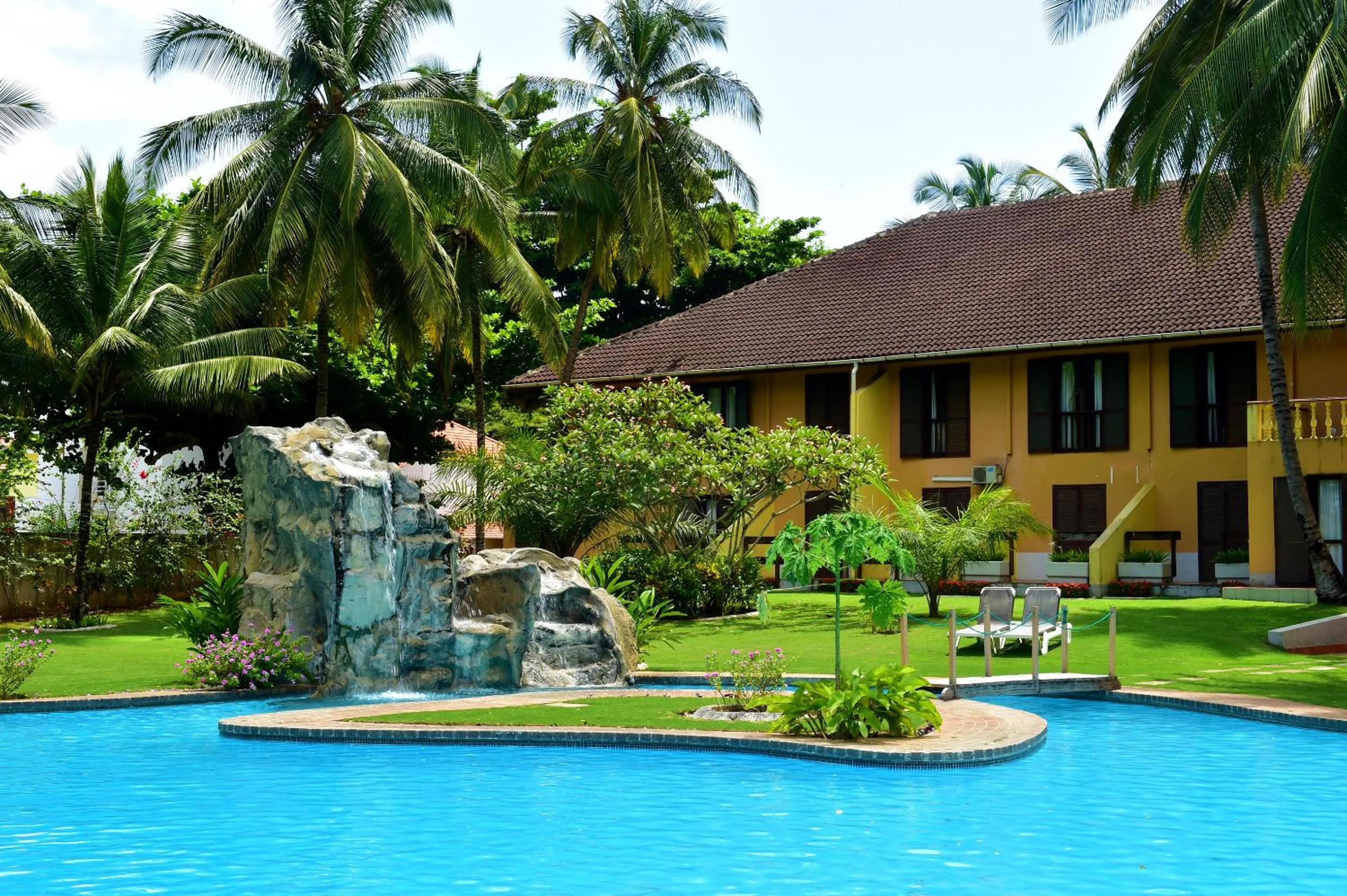Facade/entrance in Pestana Miramar São Tomé