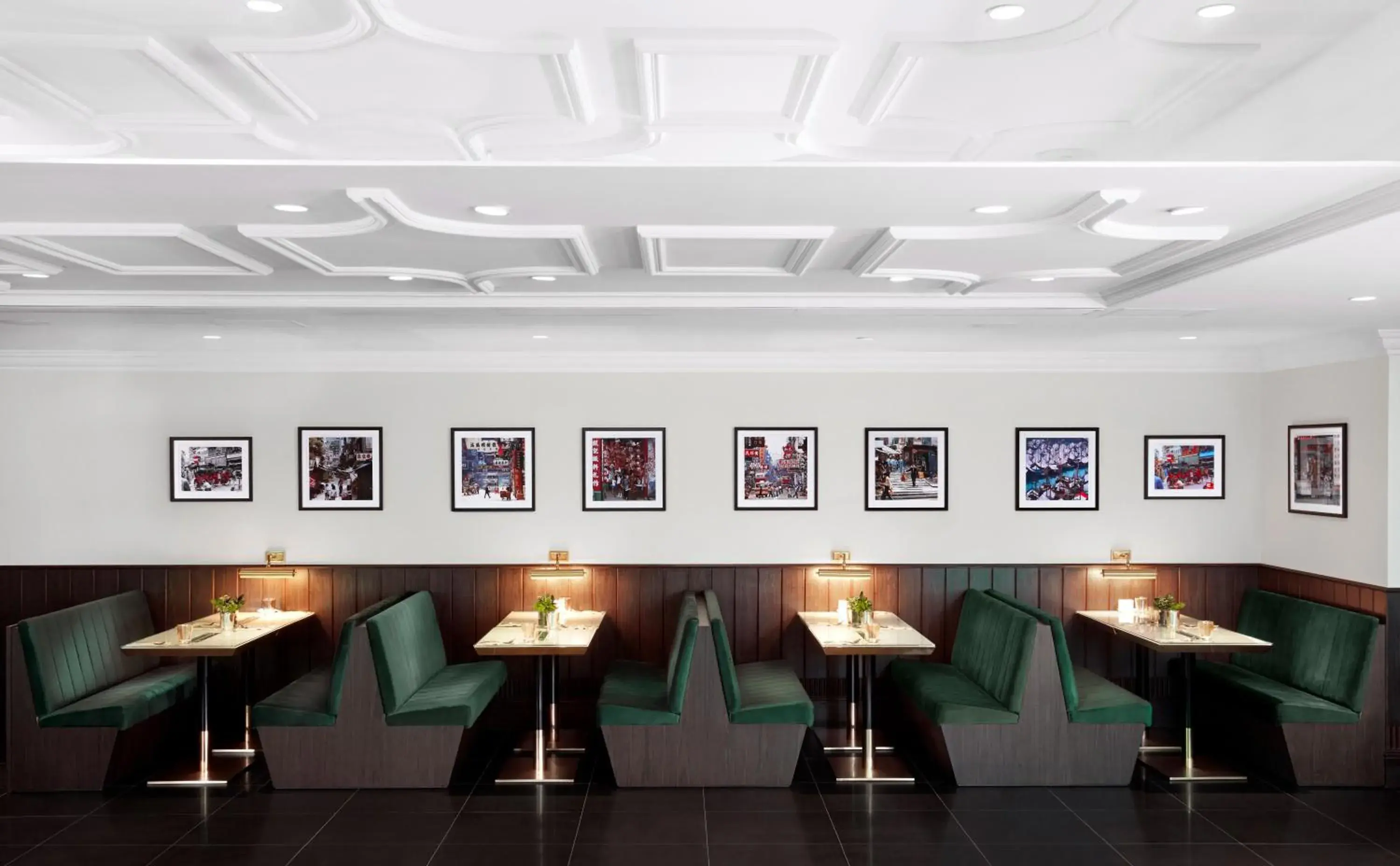 Restaurant/places to eat in Oasis Aurum 181 Hotel Restaurant/places to eat in Oasis Aurum 181 Hotel