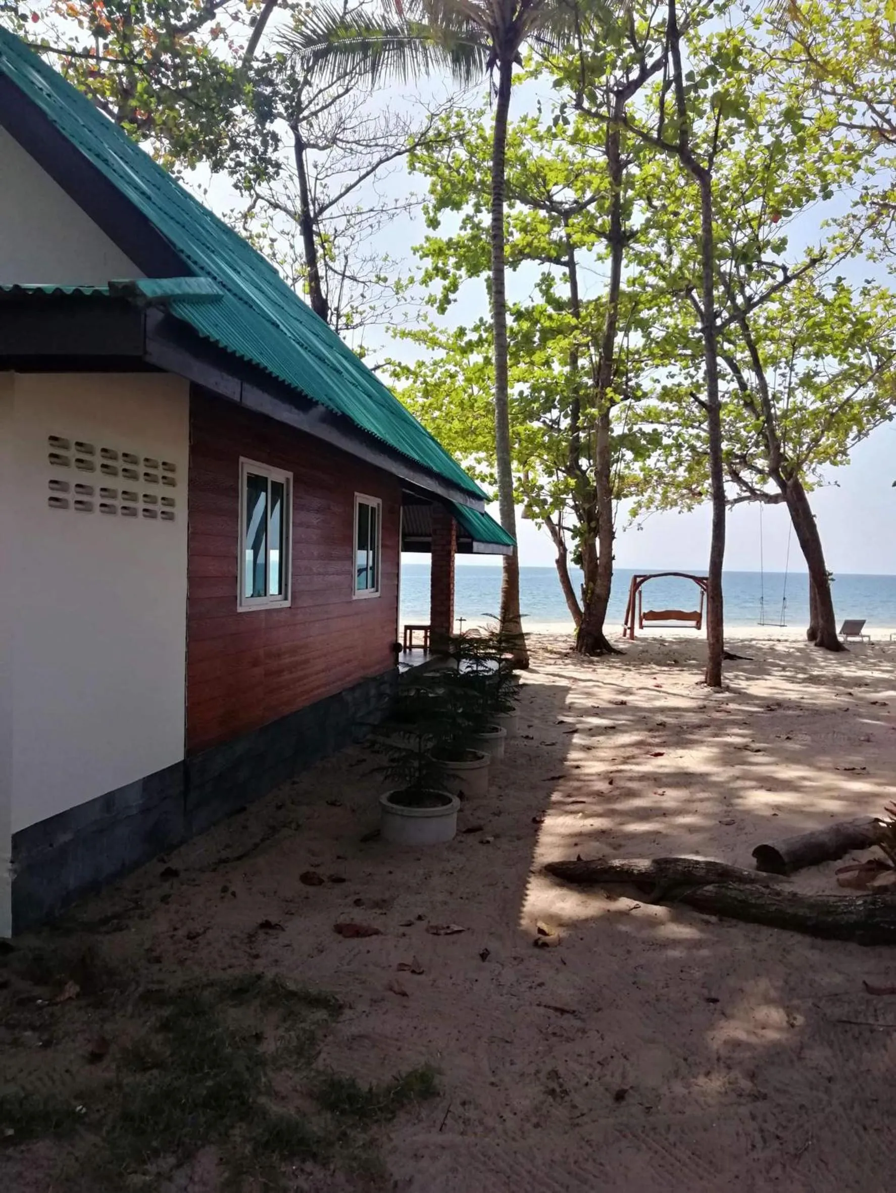 Property building in Koh Jum Delight Beach