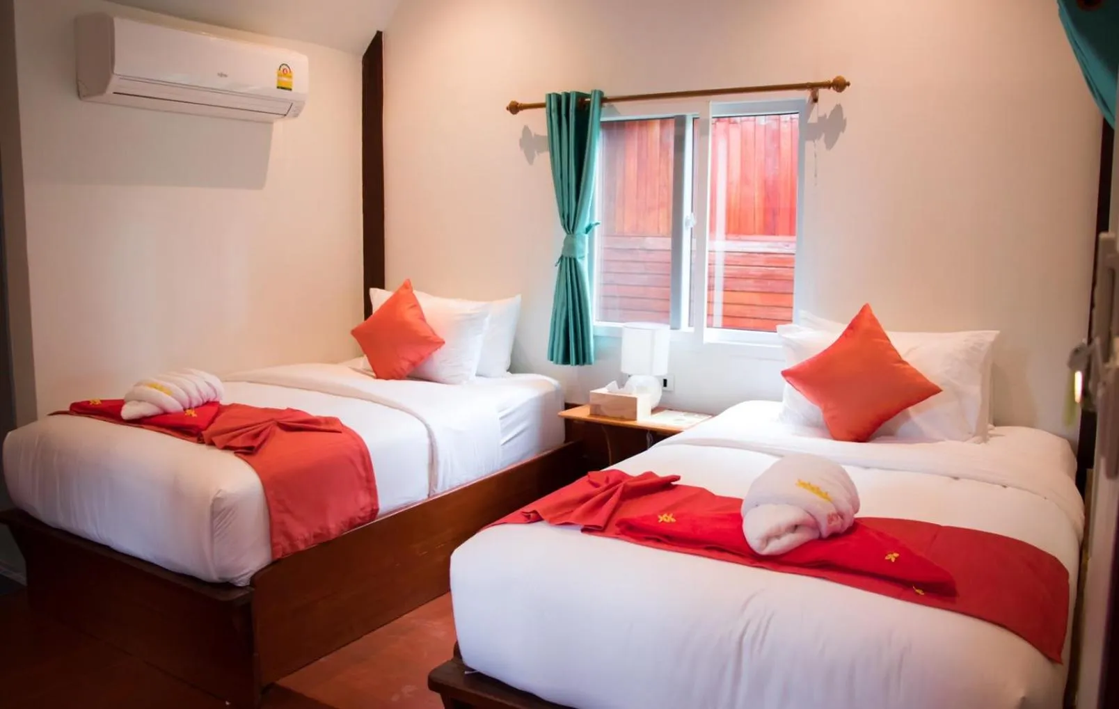 Bedroom, Bed in Koh Jum Delight Beach