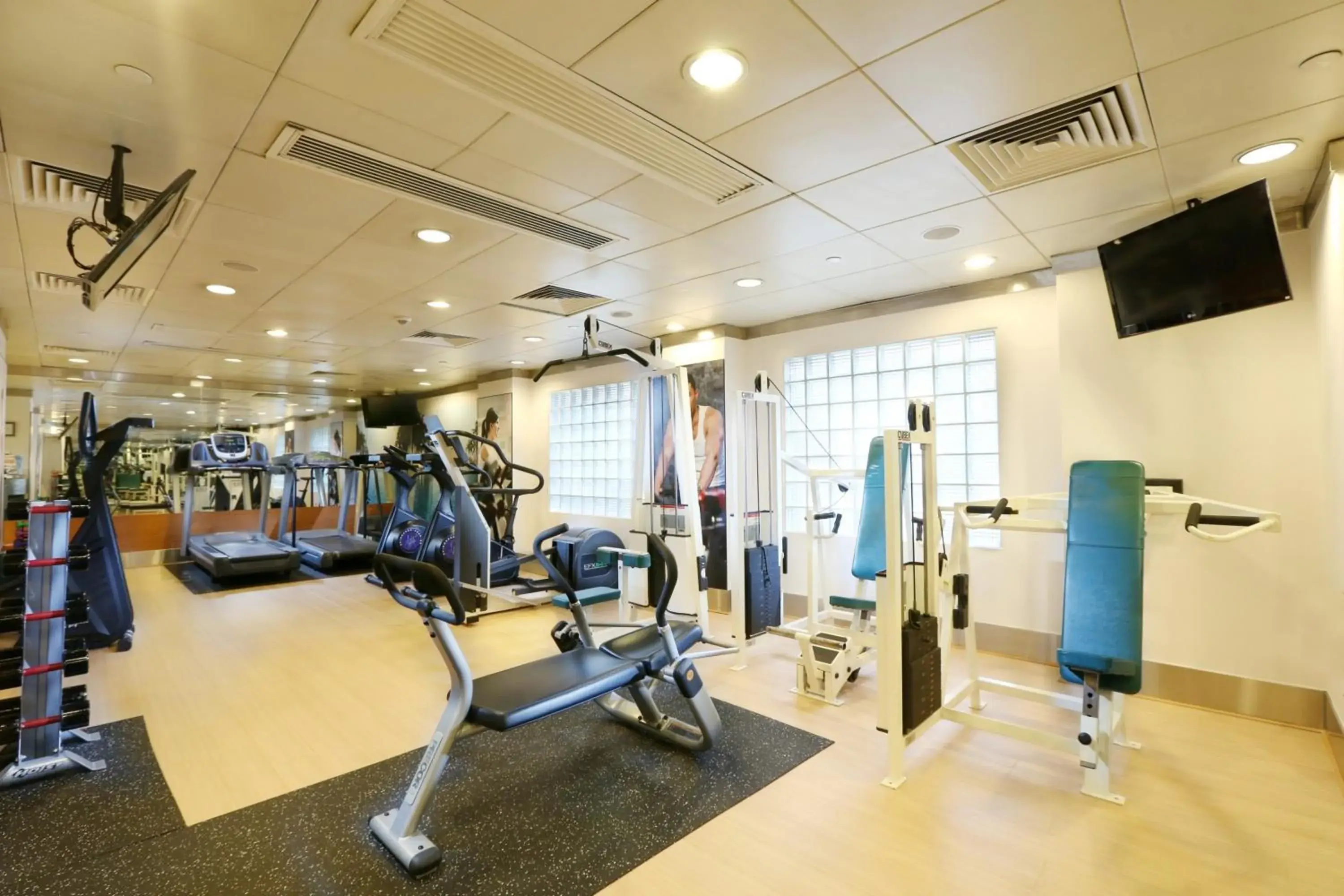 Fitness centre/facilities in Charterhouse Causeway Bay Fitness centre/facilities in Charterhouse Causeway Bay