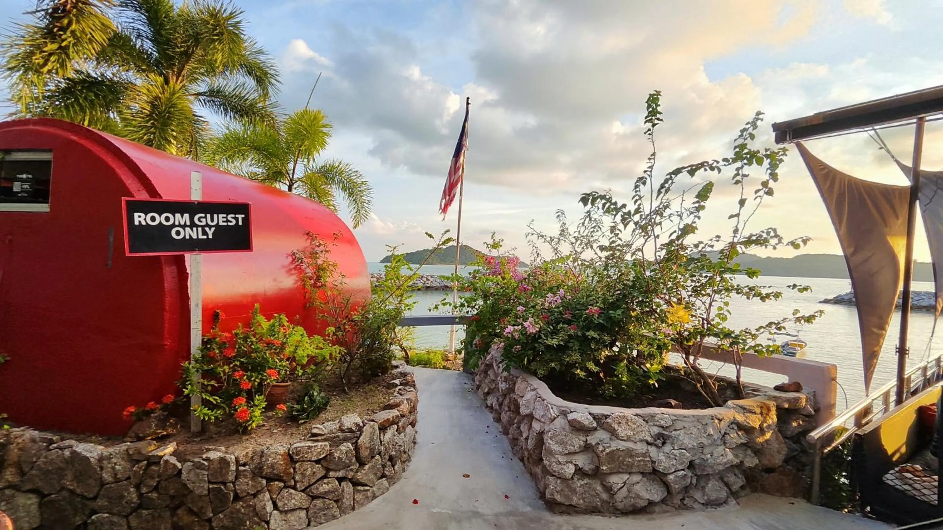Property building in Tubotel