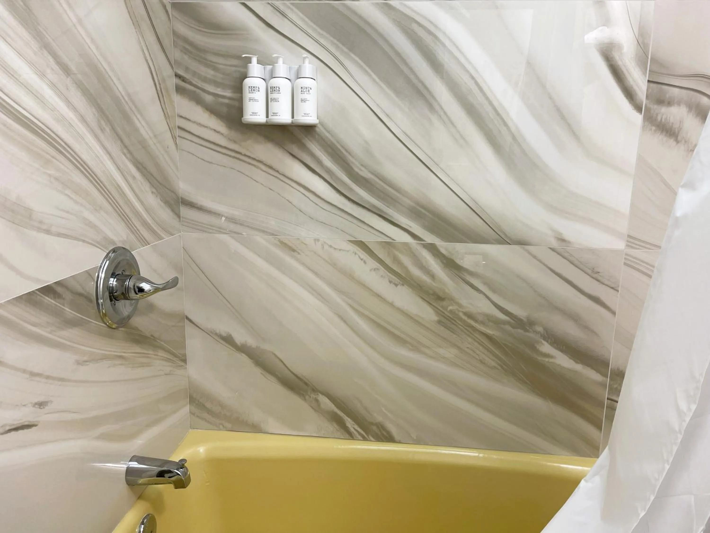 Americas Best Value Inn and Suites -Yucca Valley