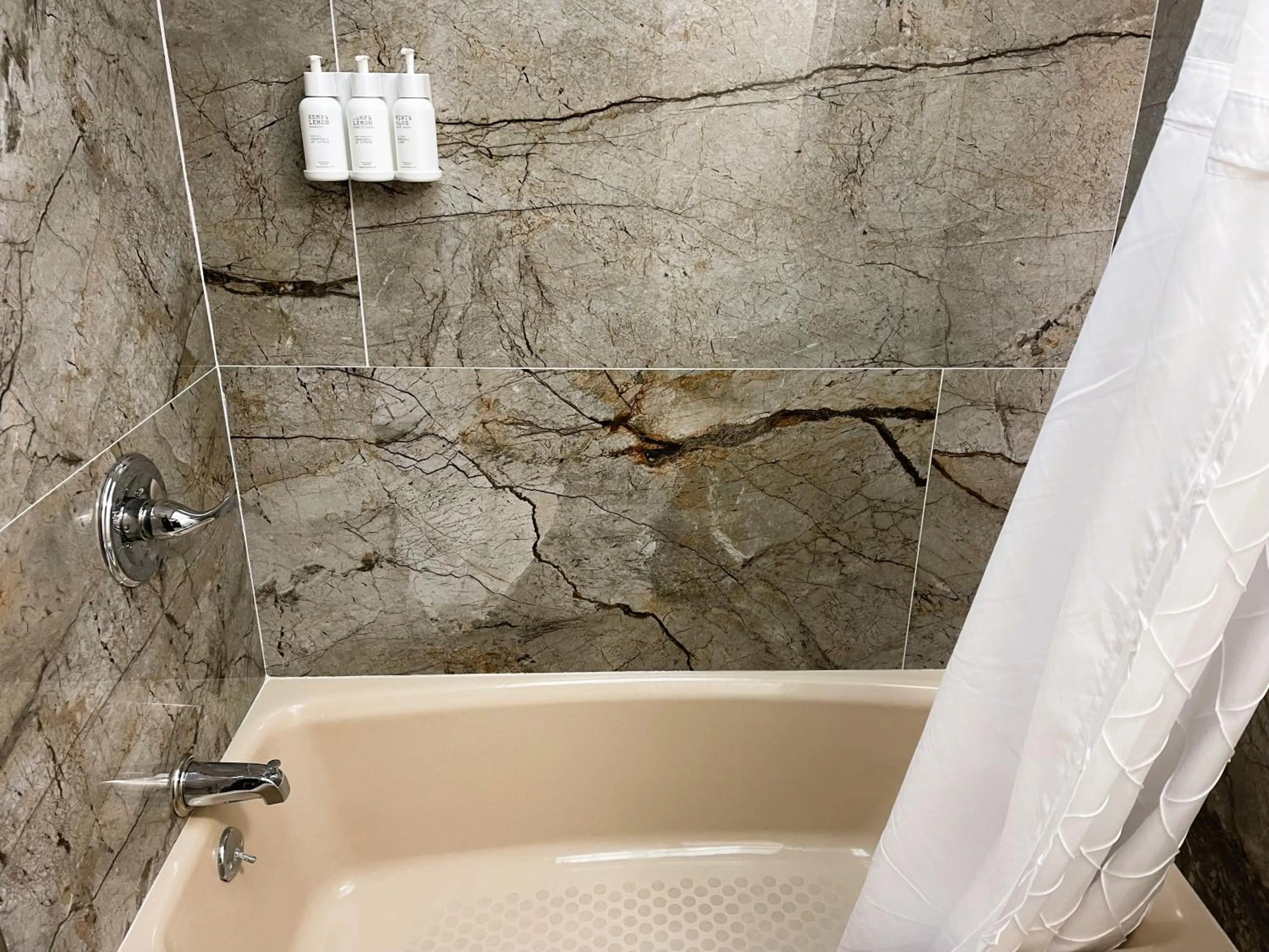 Americas Best Value Inn and Suites -Yucca Valley