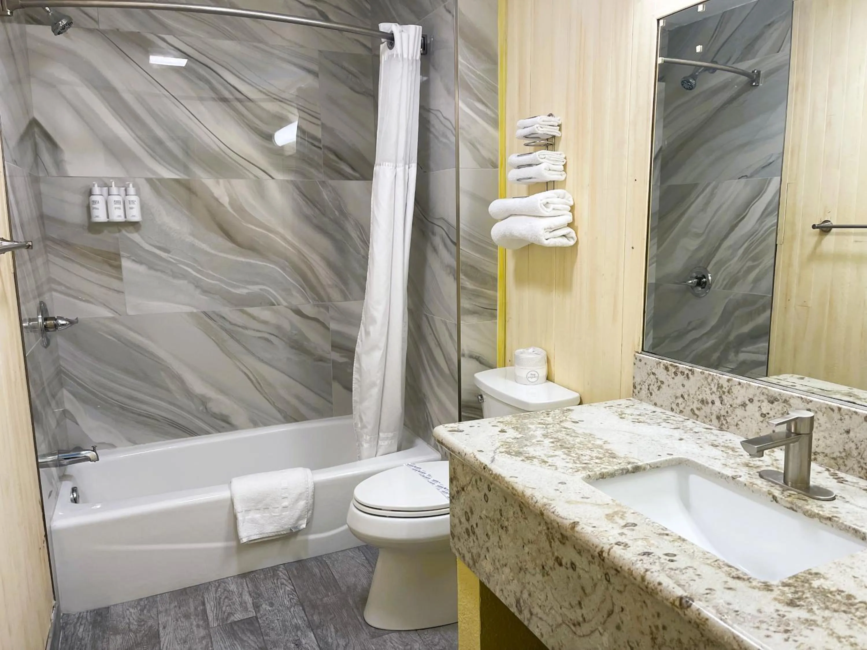 Americas Best Value Inn and Suites -Yucca Valley